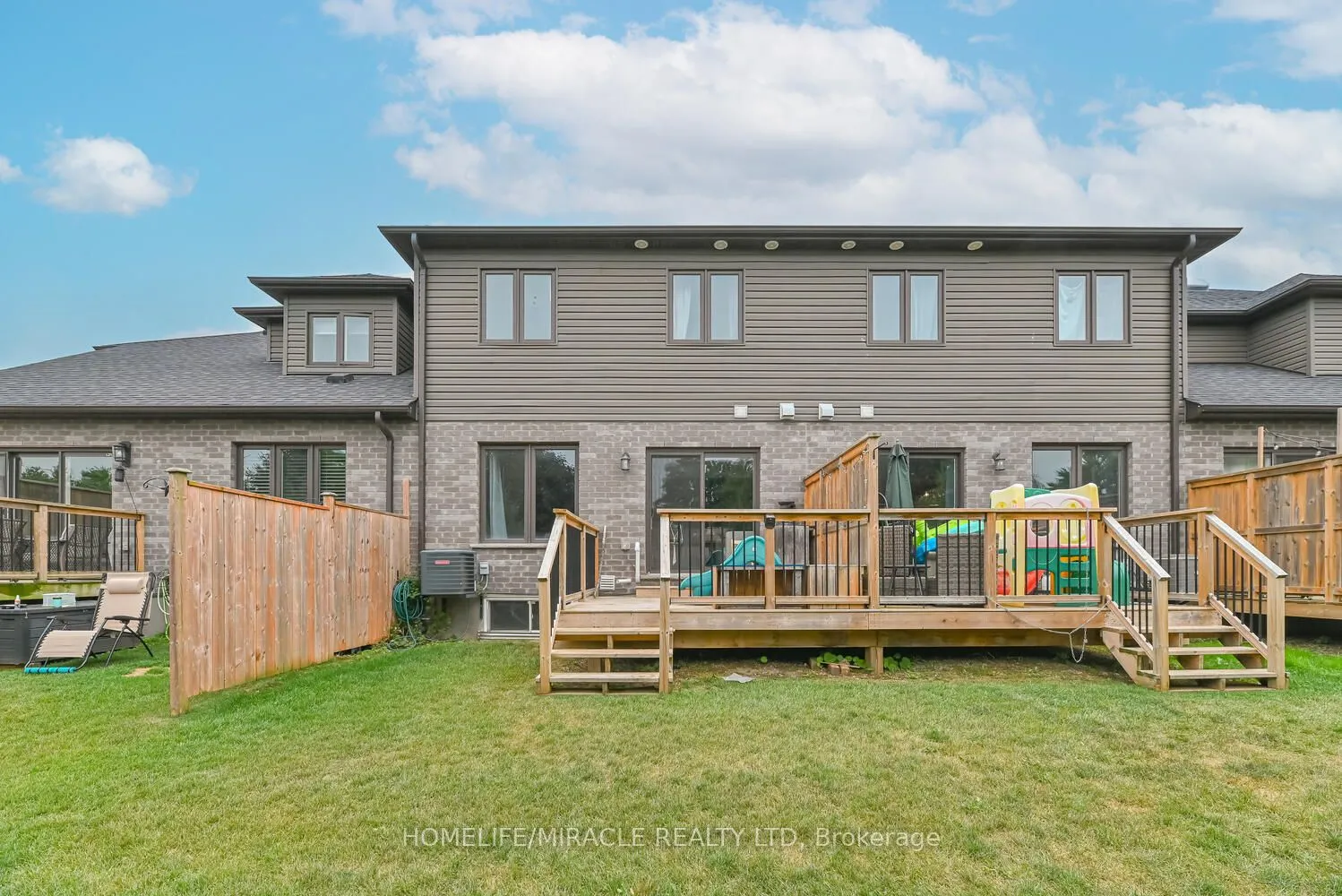 20 Lawson Street, #14