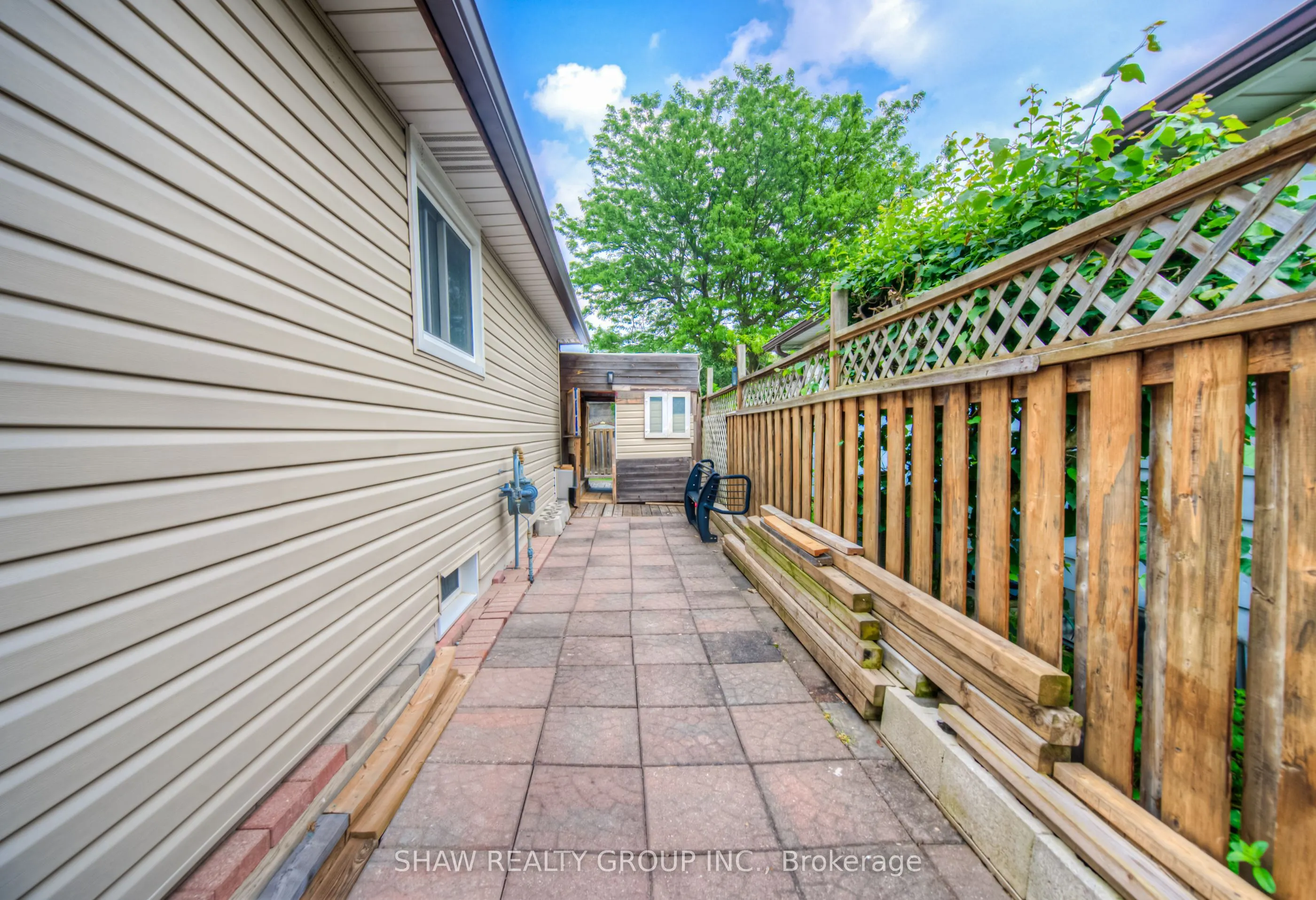 1745 Briarwood Drive
