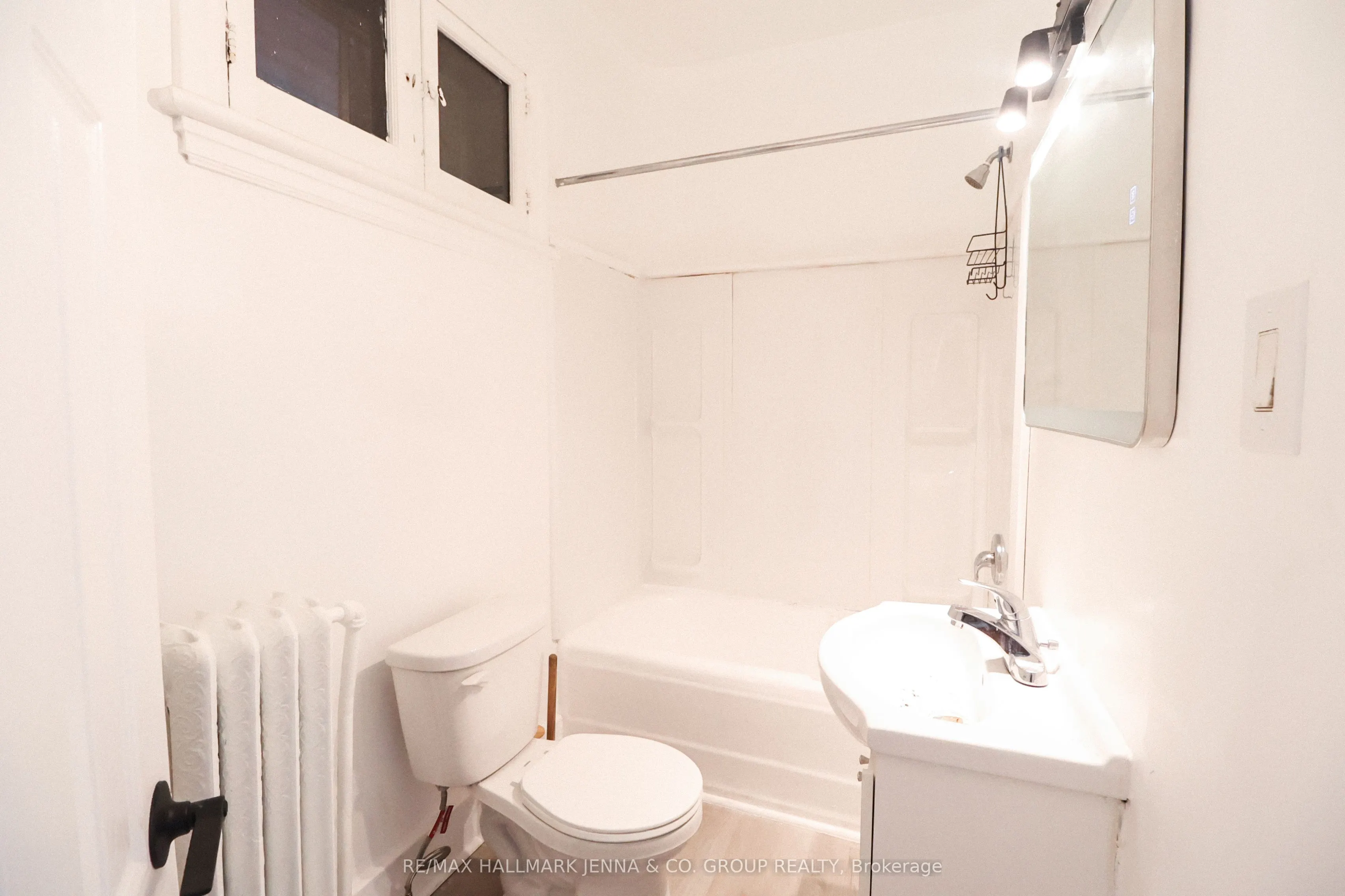 275 Bronson Avenue, #1