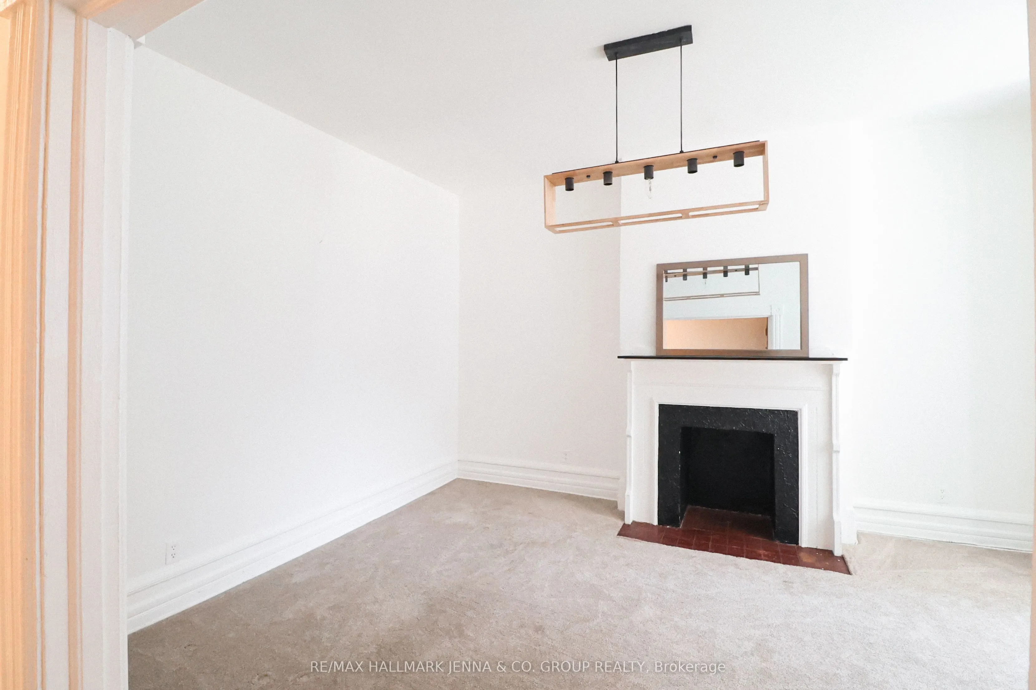 275 Bronson Avenue, #1