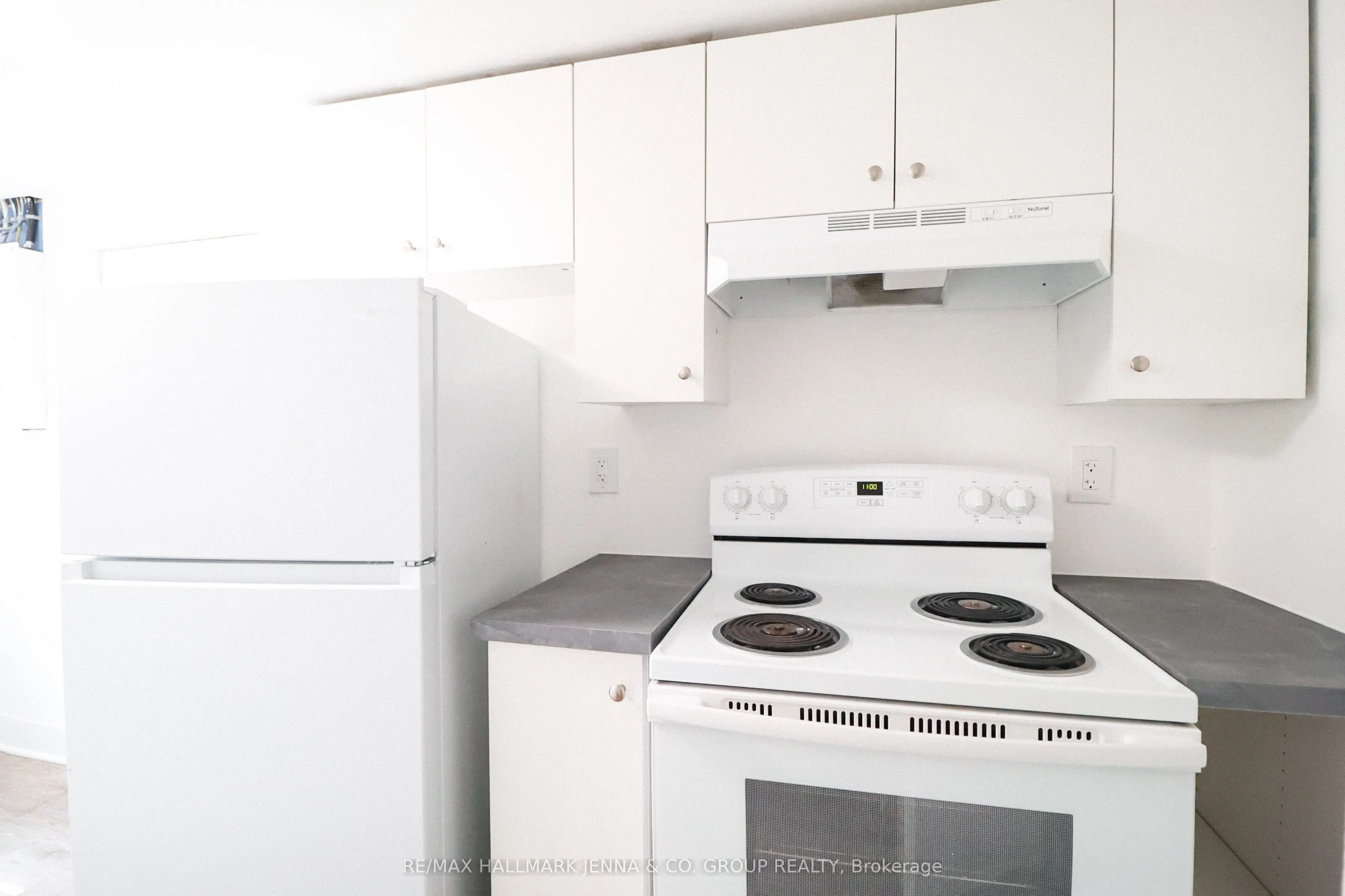 275 Bronson Avenue, #1