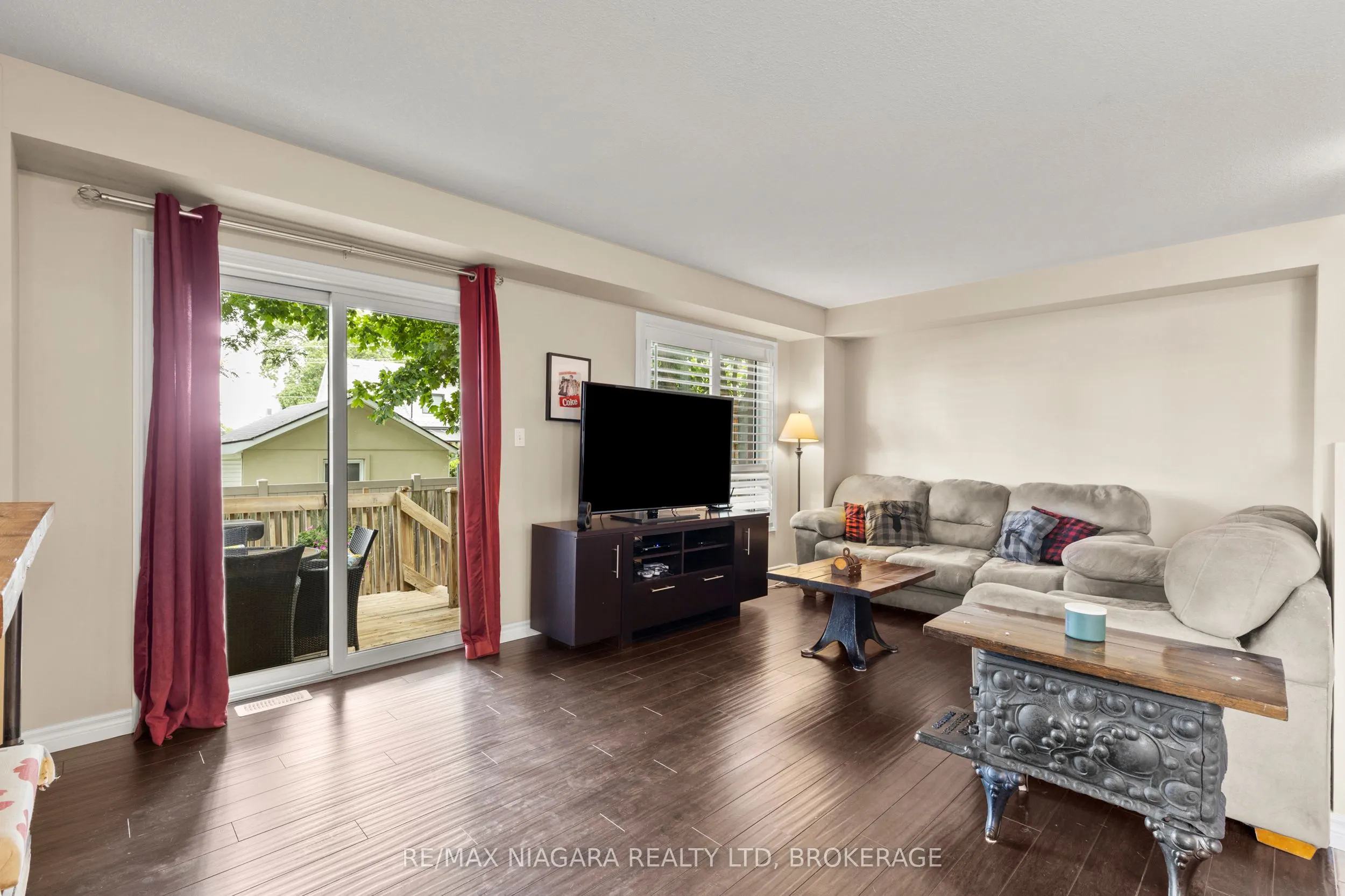6263 Valley Way, #6
