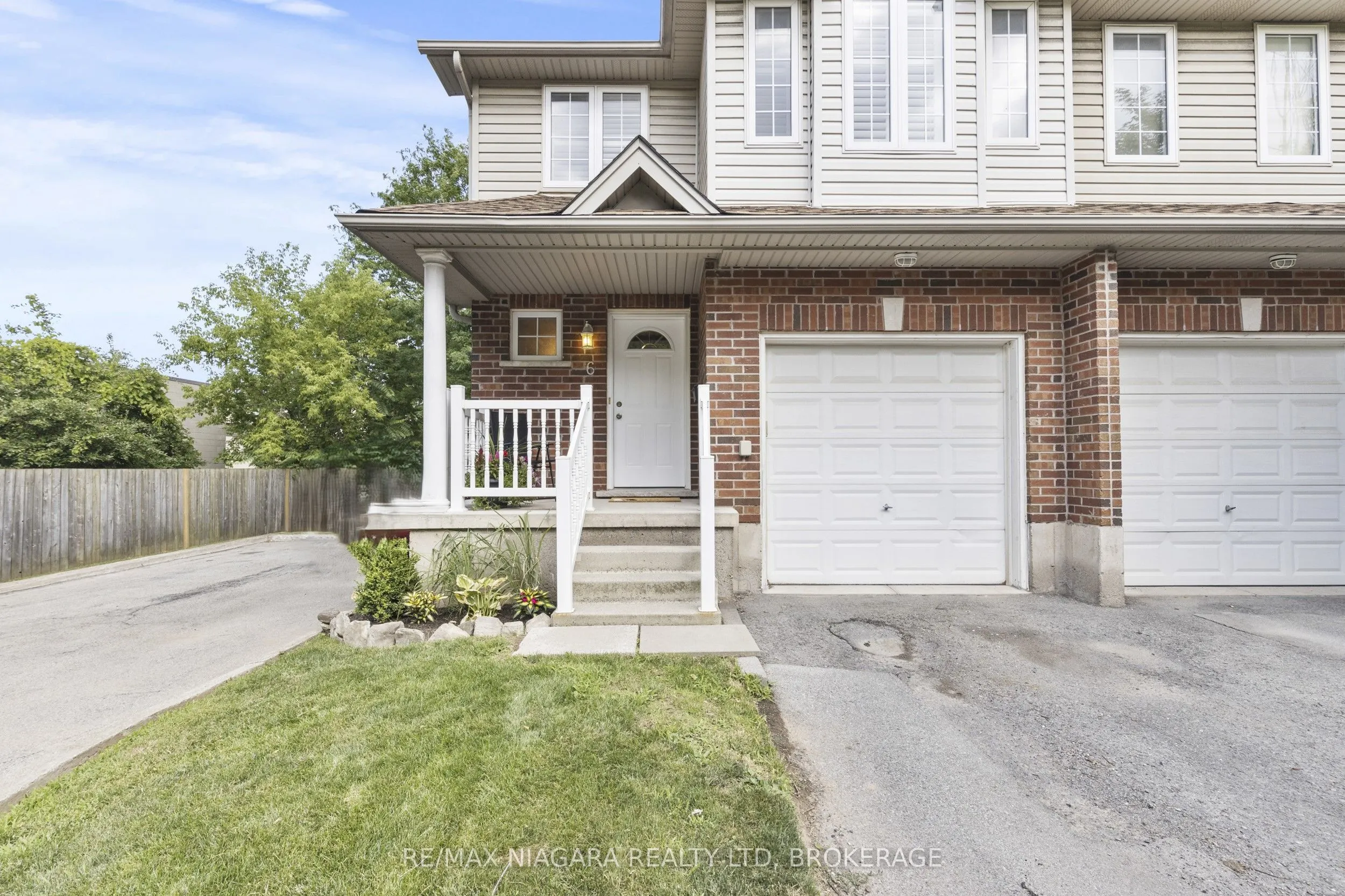 6263 Valley Way, #6