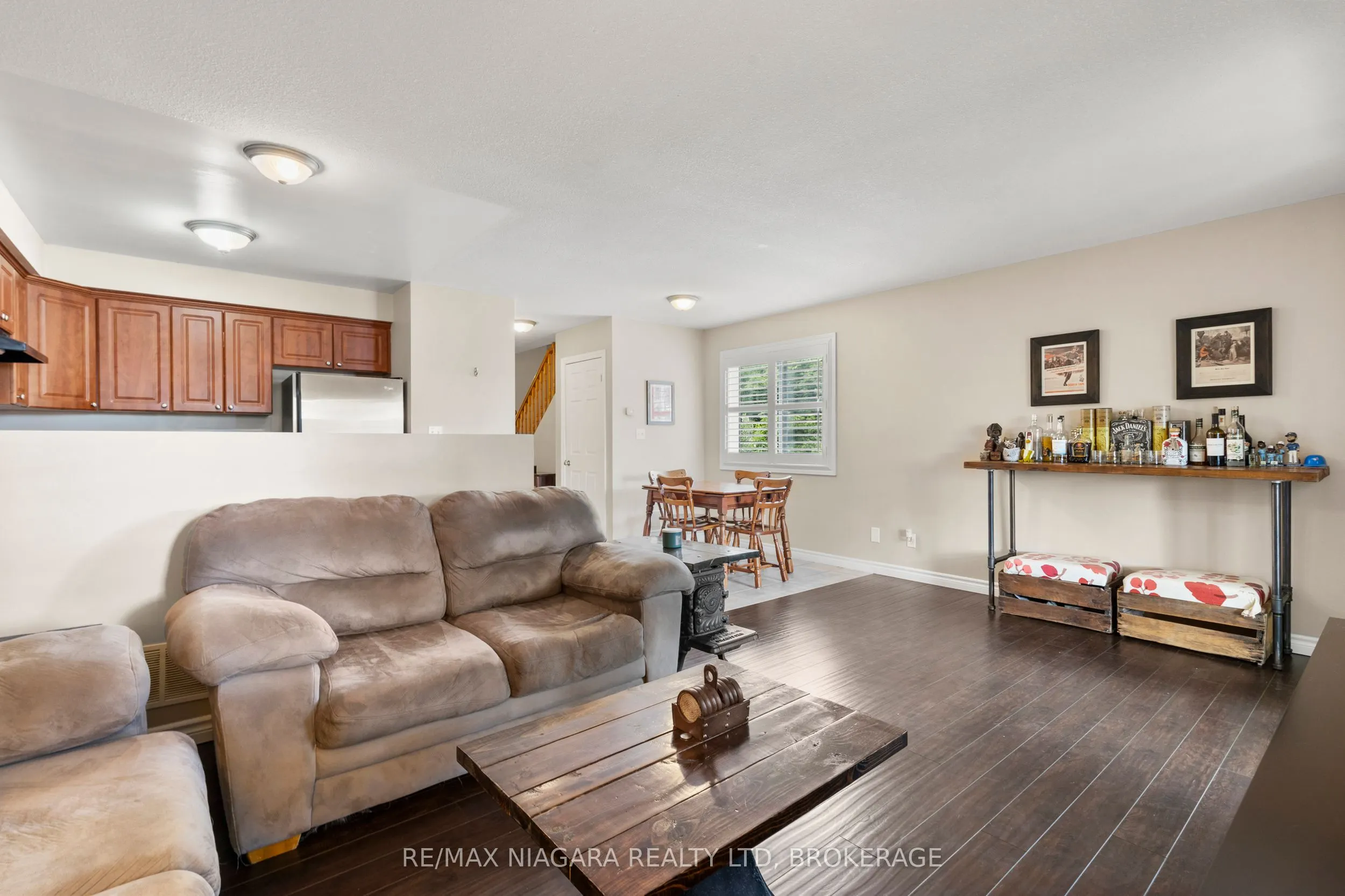 6263 Valley Way, #6