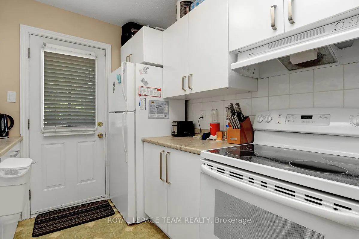9 Forester Crescent, #C
