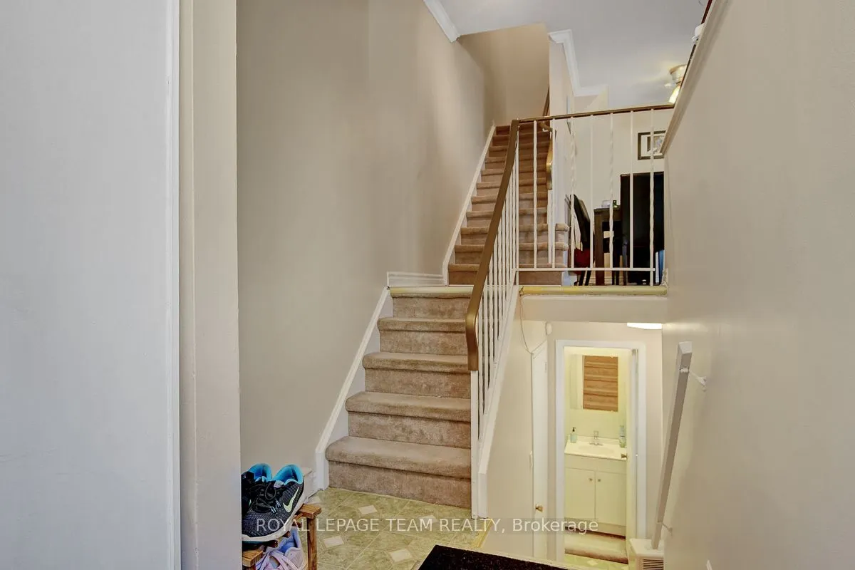 9 Forester Crescent, #C