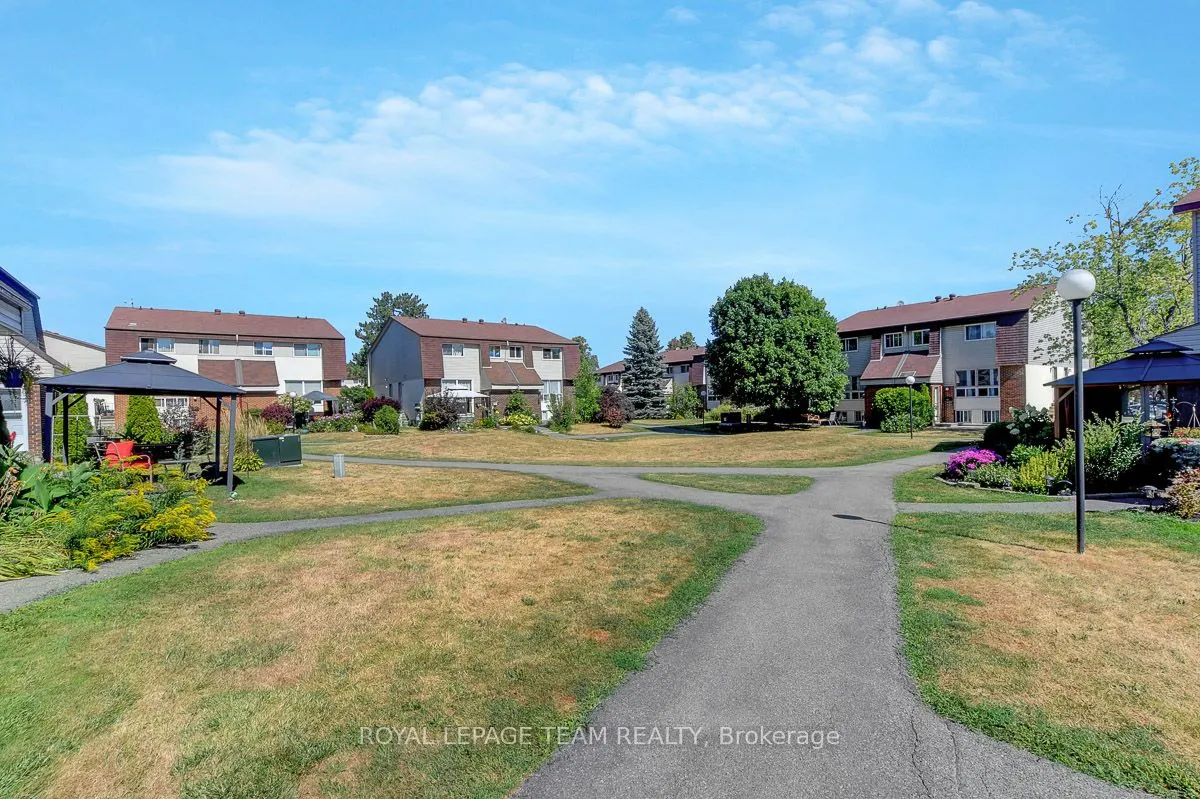 9 Forester Crescent, #C