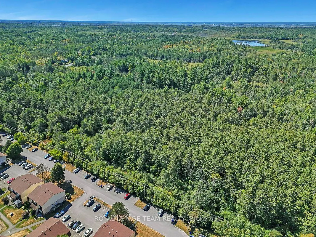9 Forester Crescent, #C