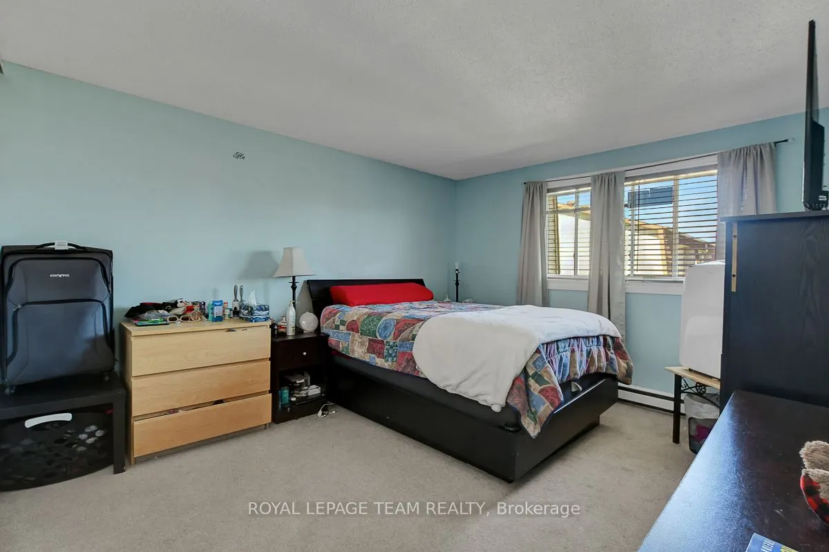 9 Forester Crescent, #C
