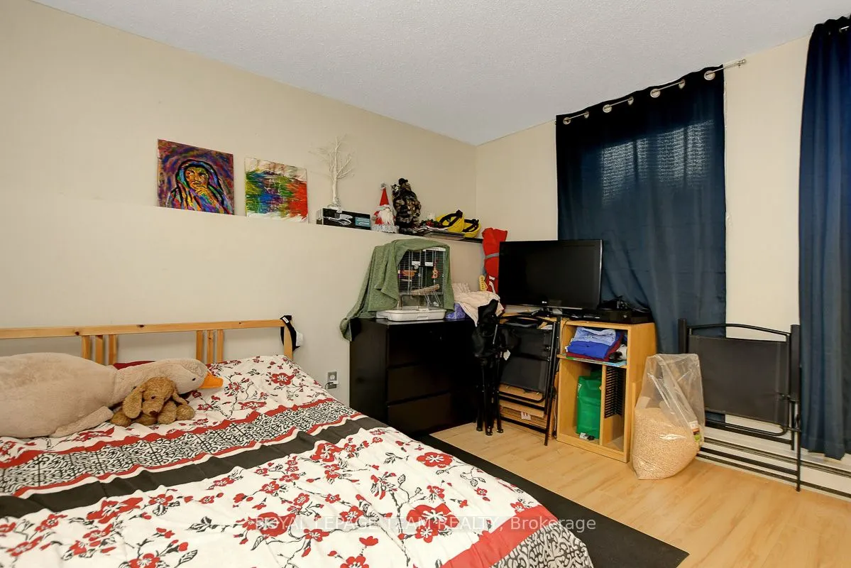 9 Forester Crescent, #C