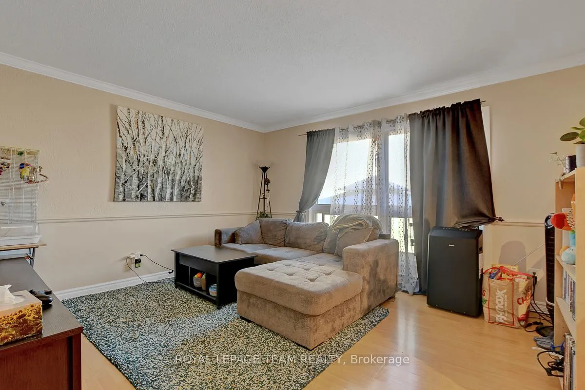 9 Forester Crescent, #C