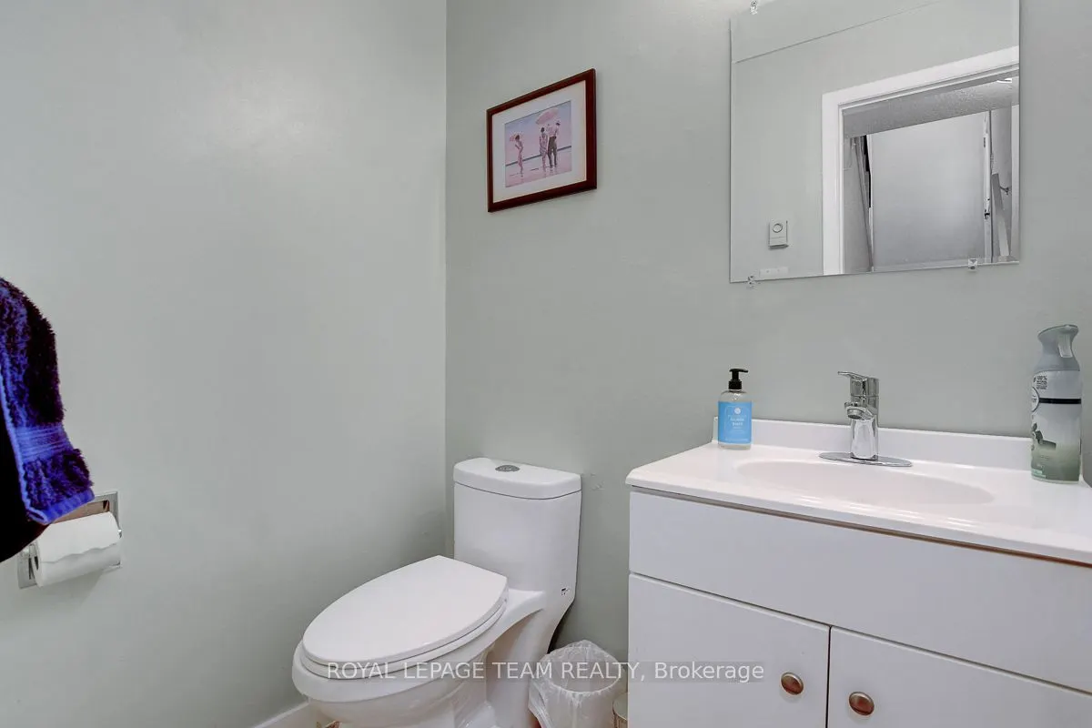 9 Forester Crescent, #C