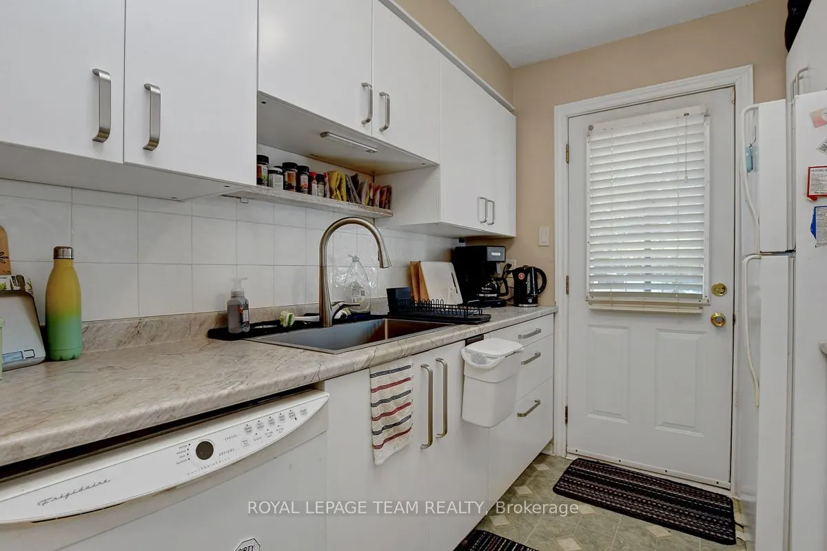 9 Forester Crescent, #C