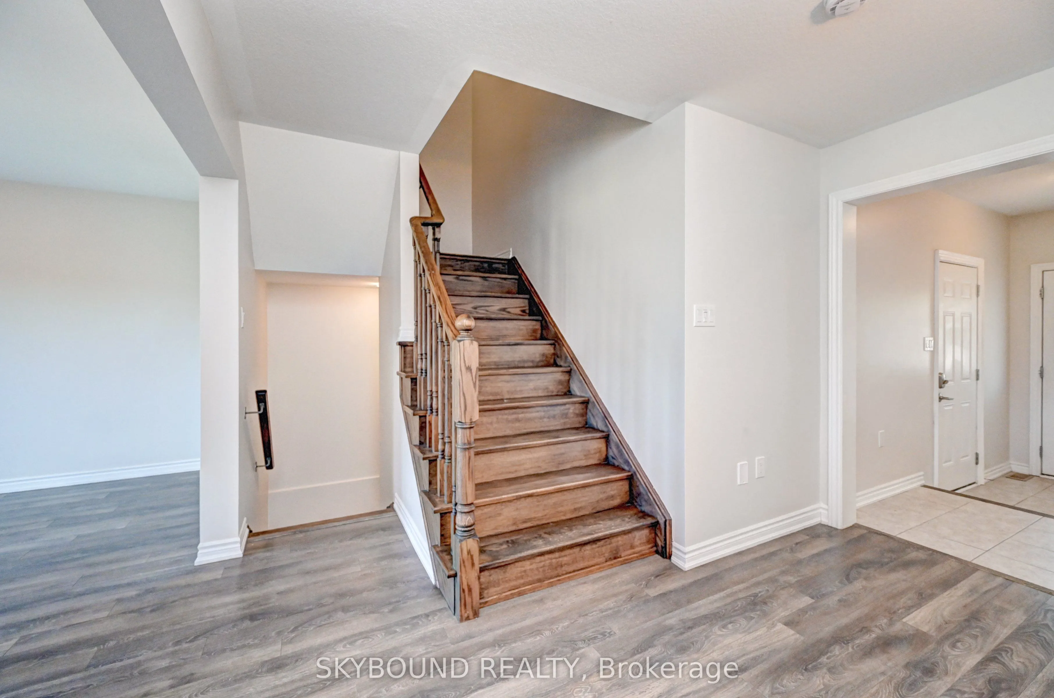 216 Waterbrook Lane