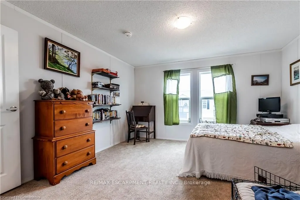 17 BENT WILLOW Court