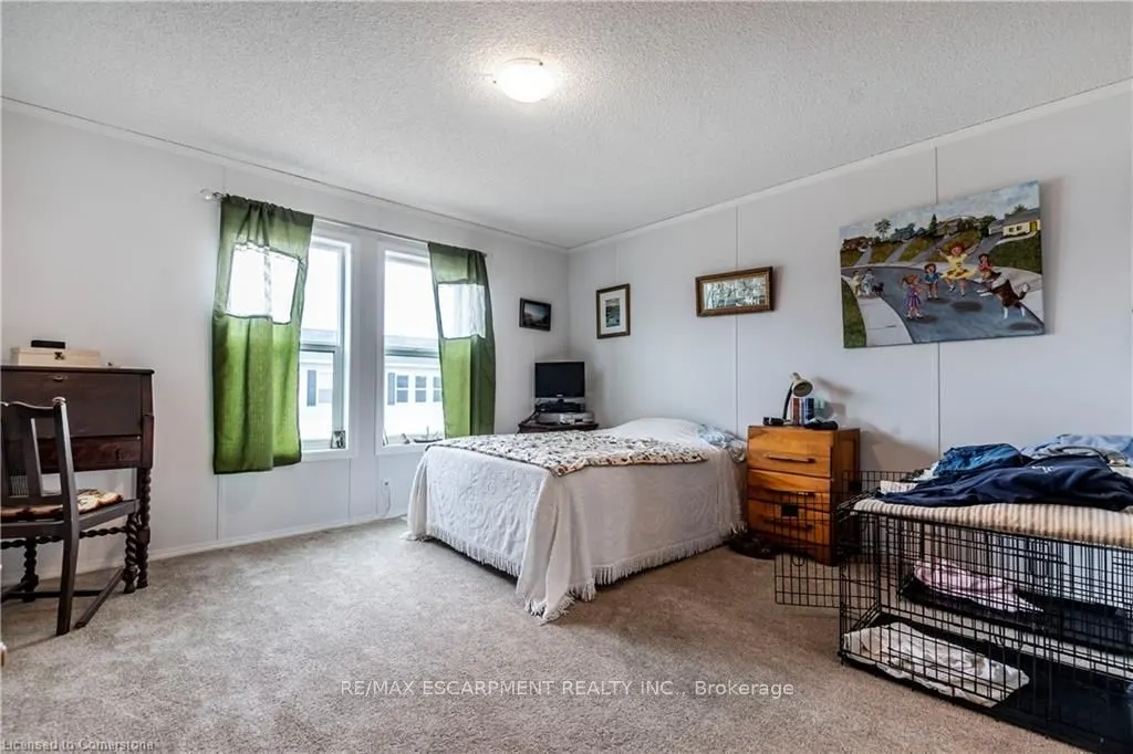 17 BENT WILLOW Court