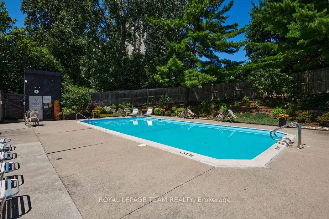 2871 Richmond Road, #904