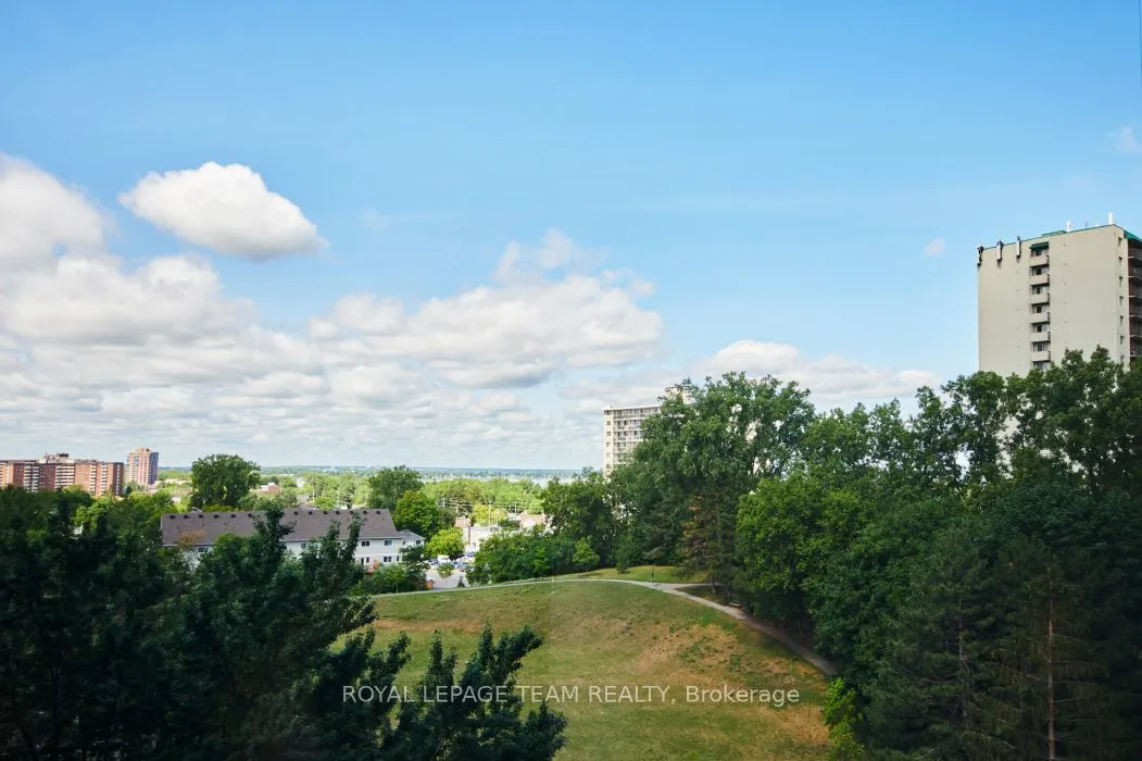 2871 Richmond Road, #904
