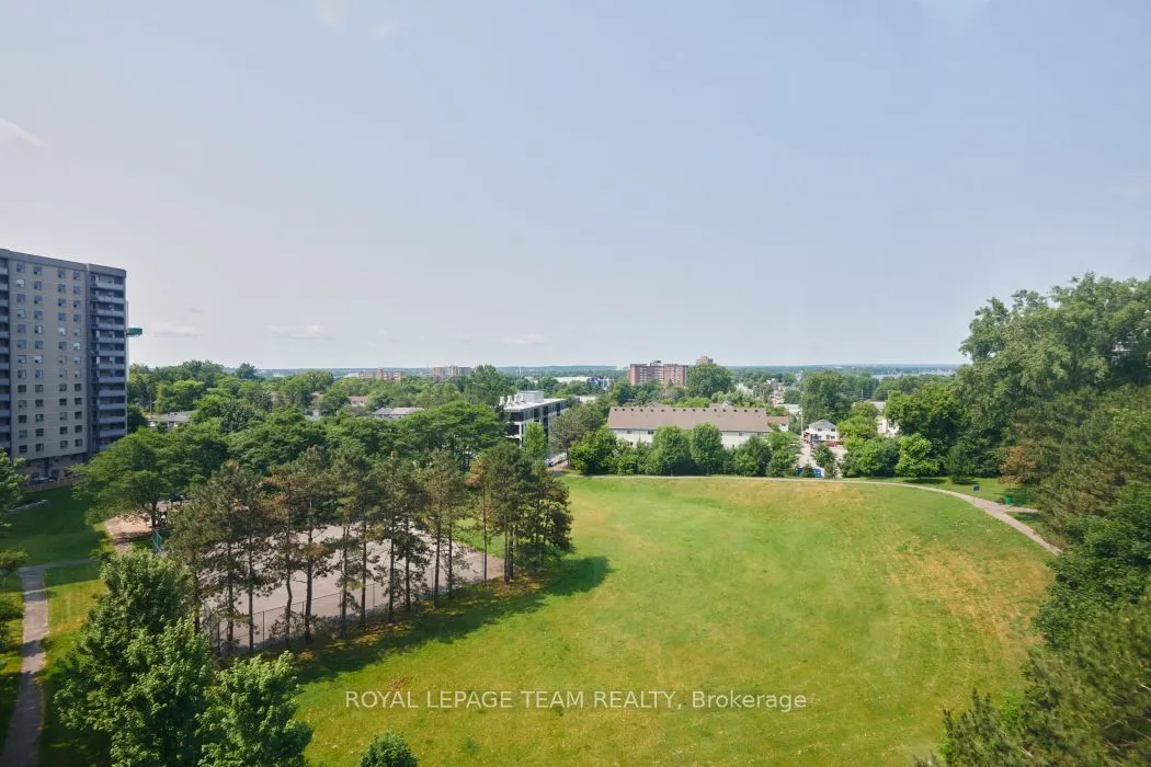 2871 Richmond Road, #904