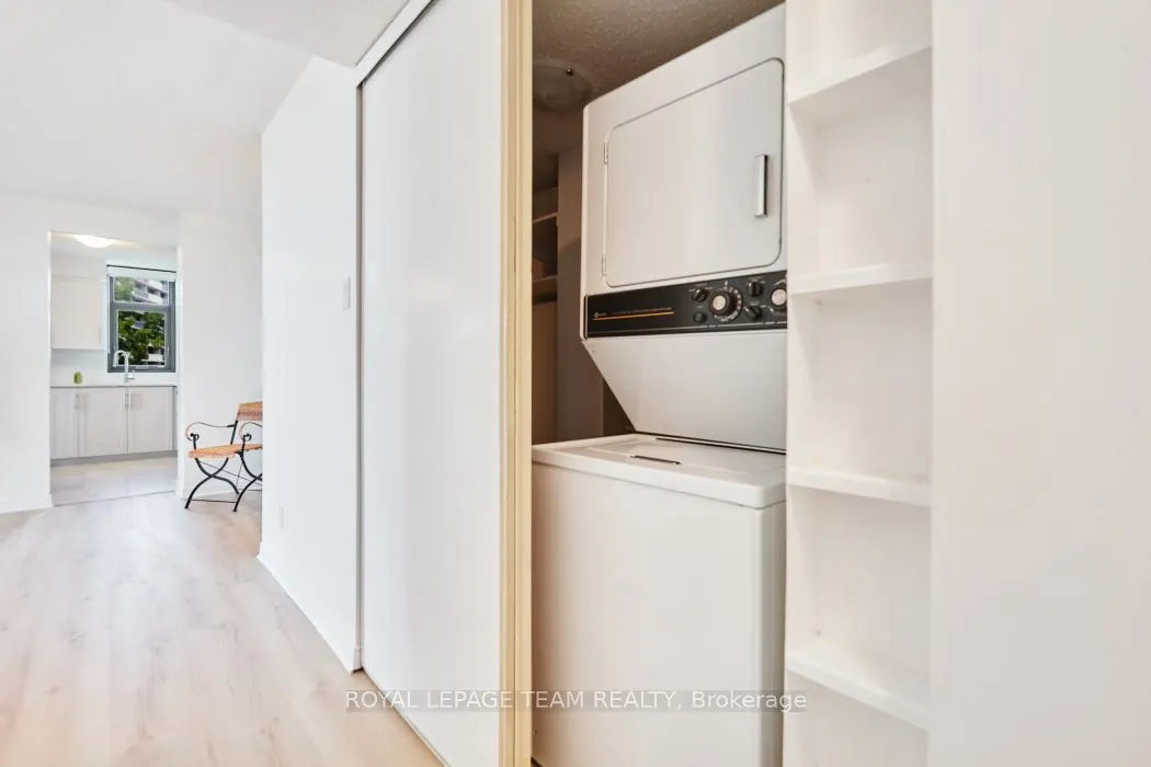 2871 Richmond Road, #904
