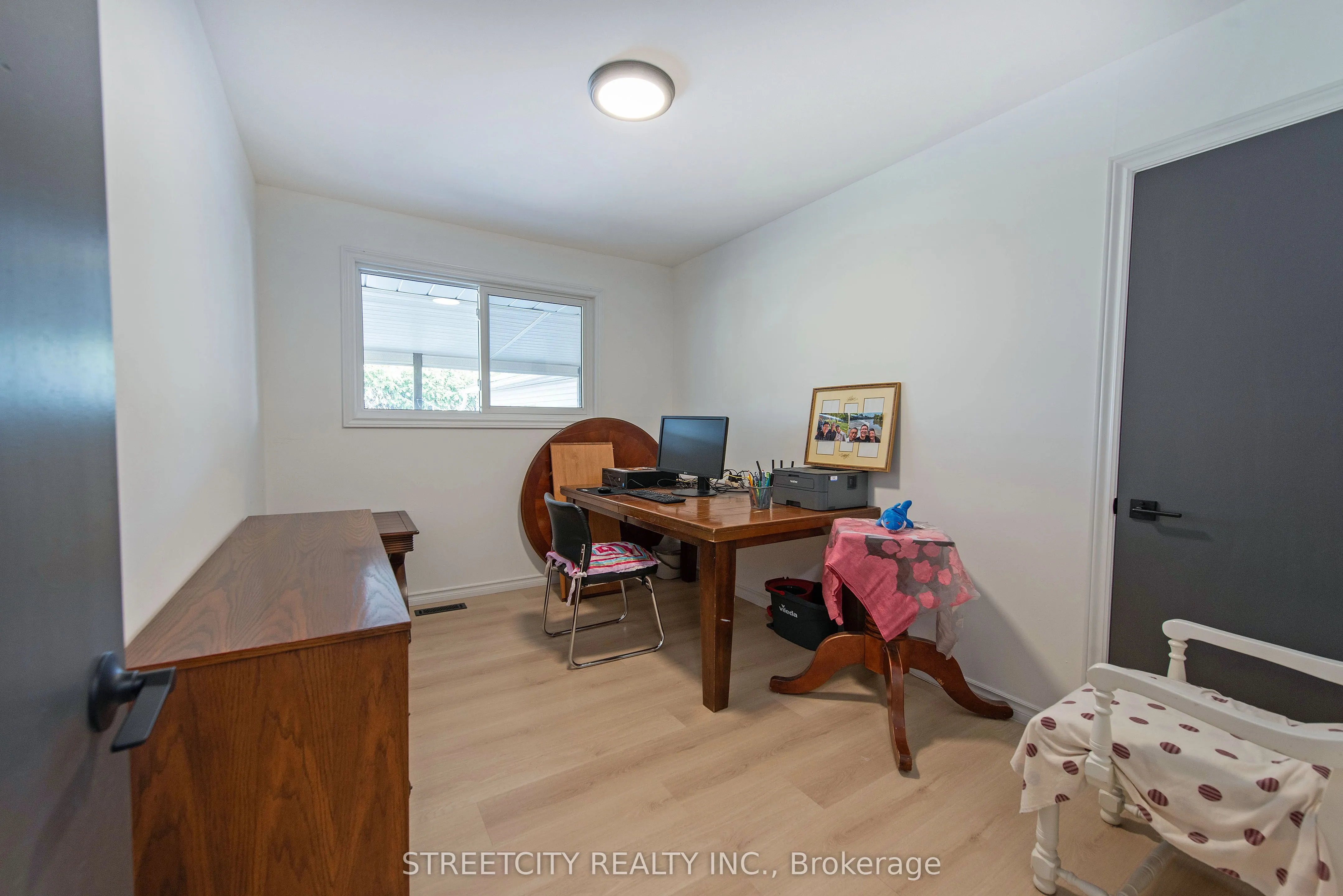 69 Alayne Crescent
