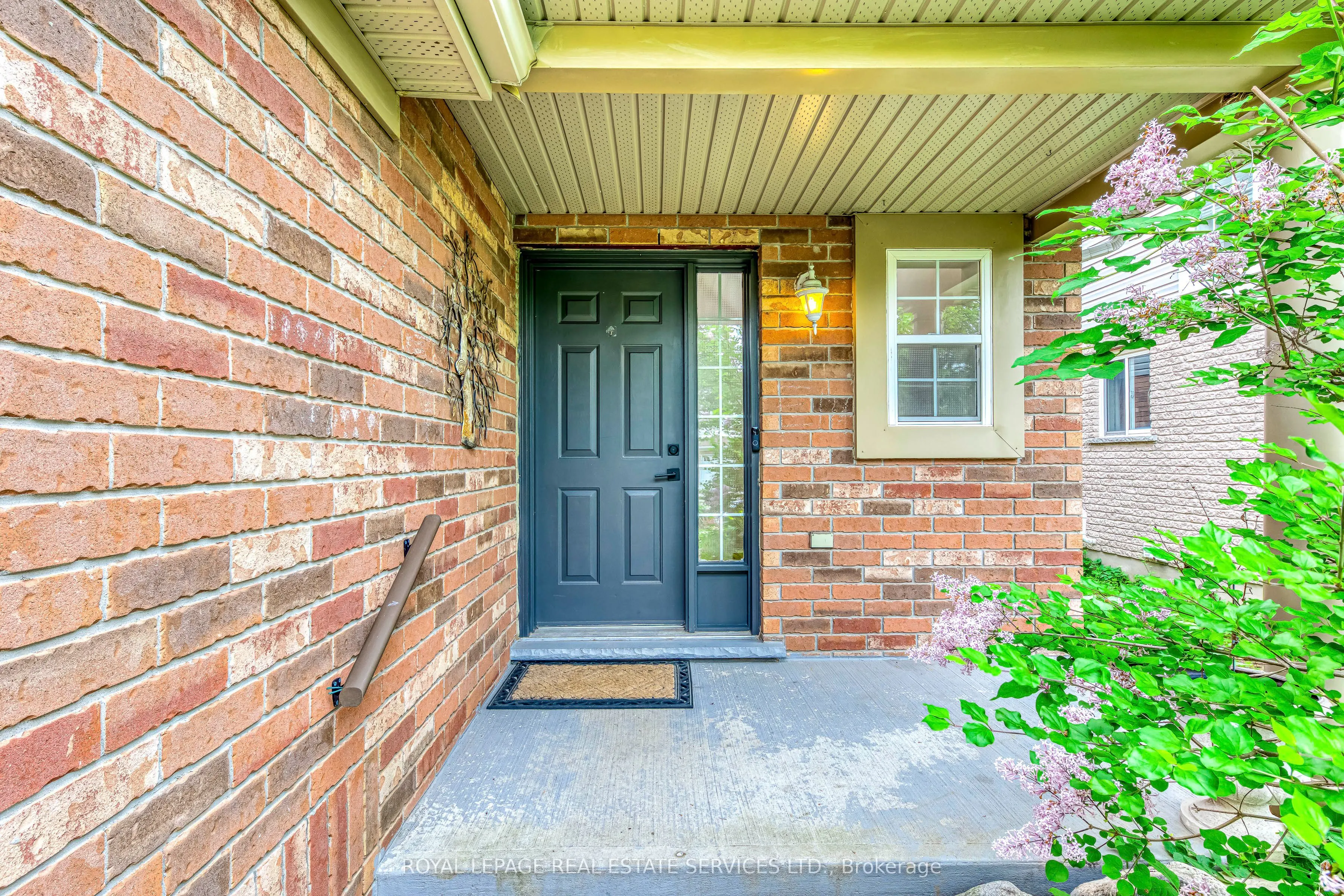 31 EUGENE Drive