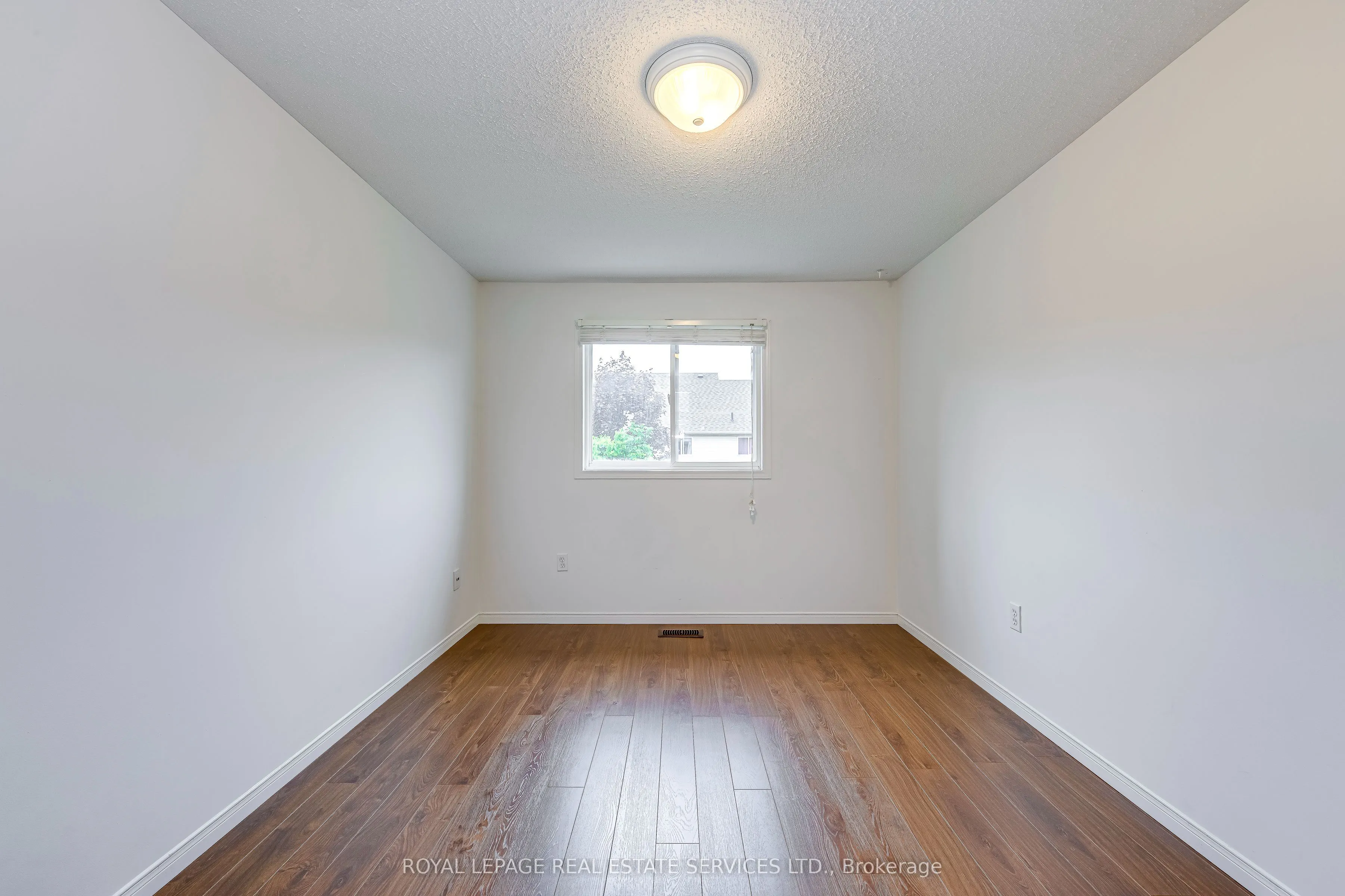 31 EUGENE Drive