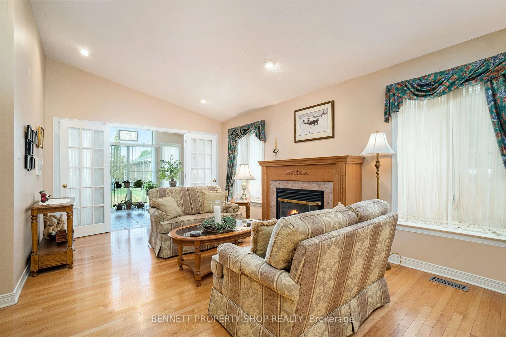813 Hot Springs Way