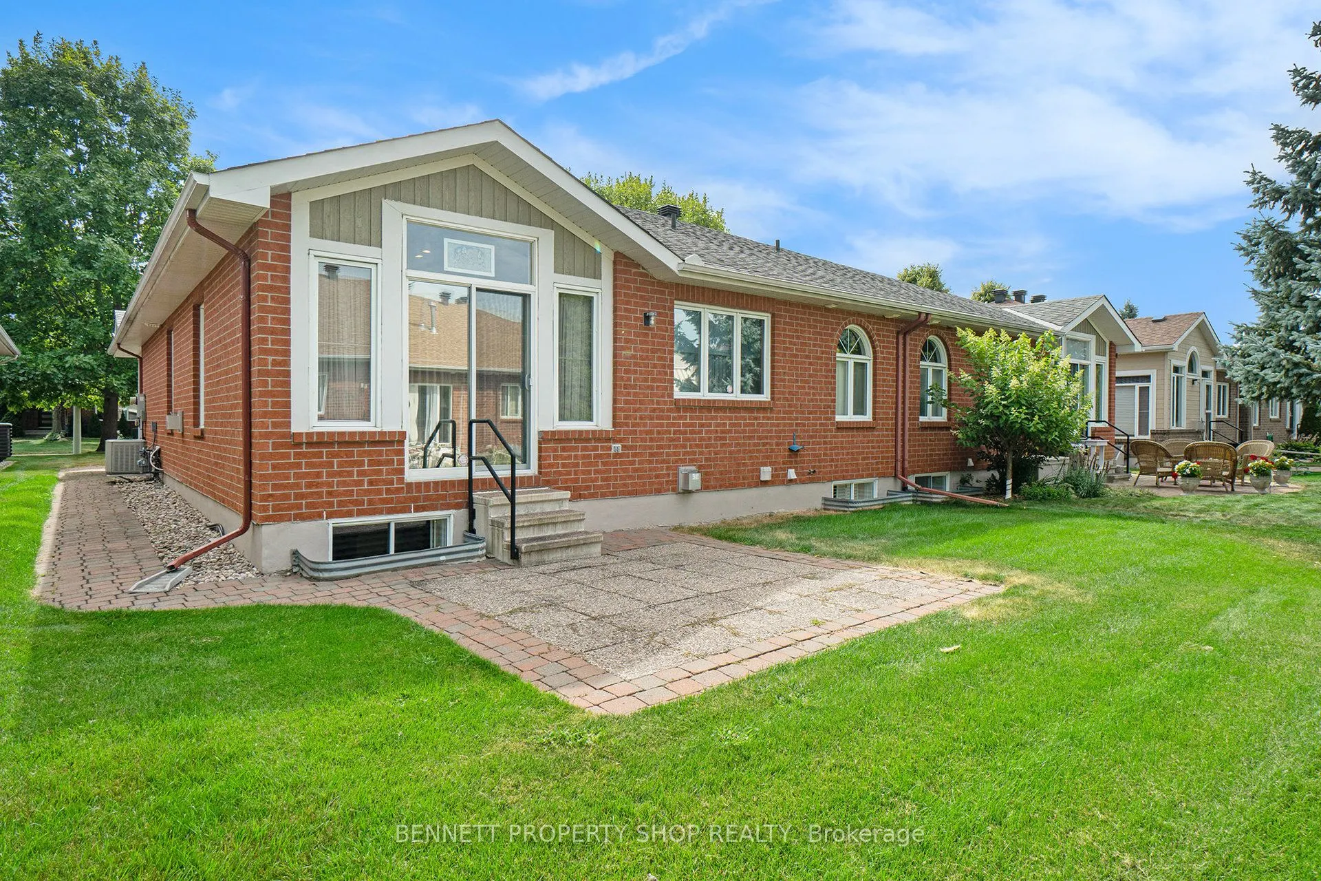 813 Hot Springs Way