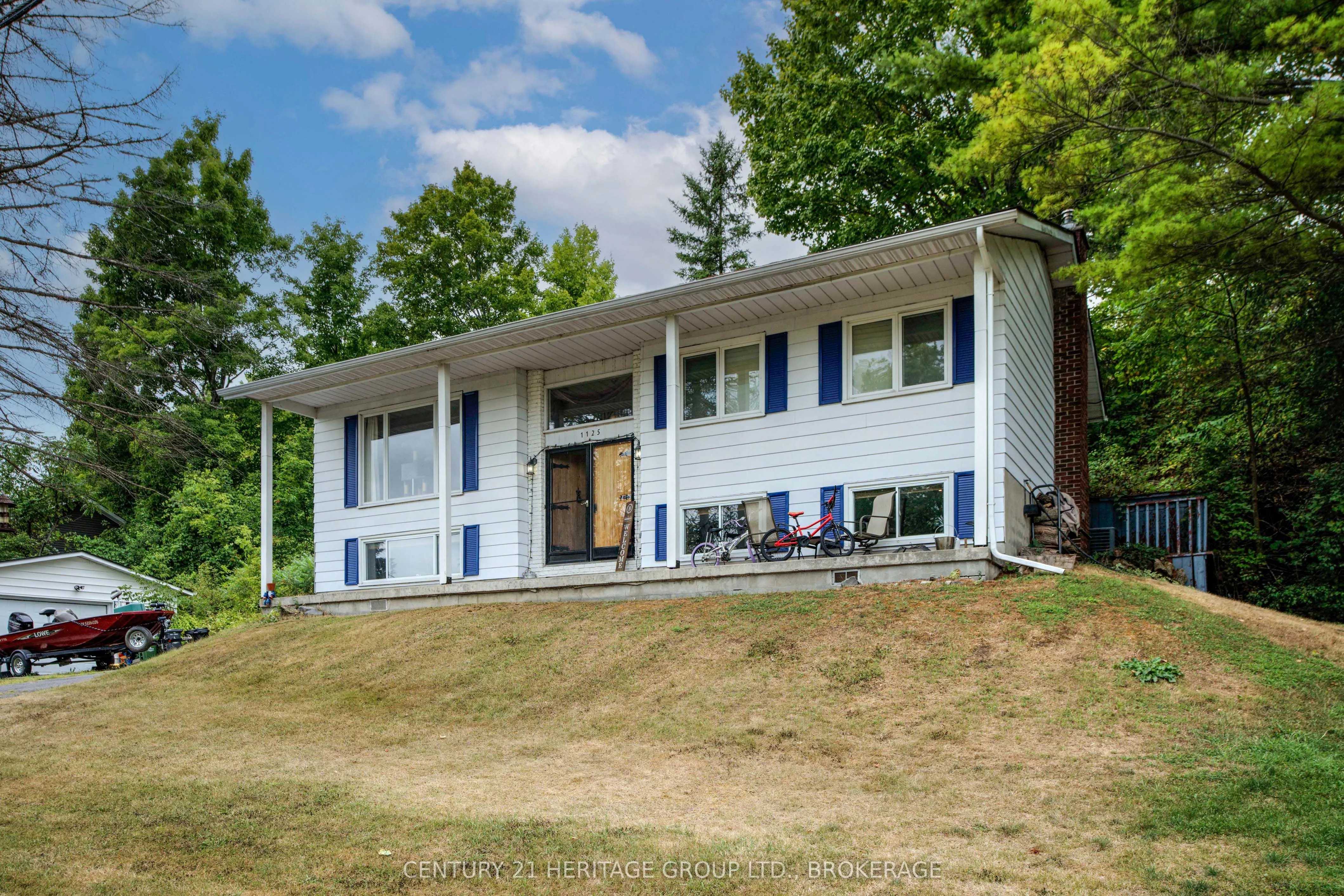 1125 Westbrook Road