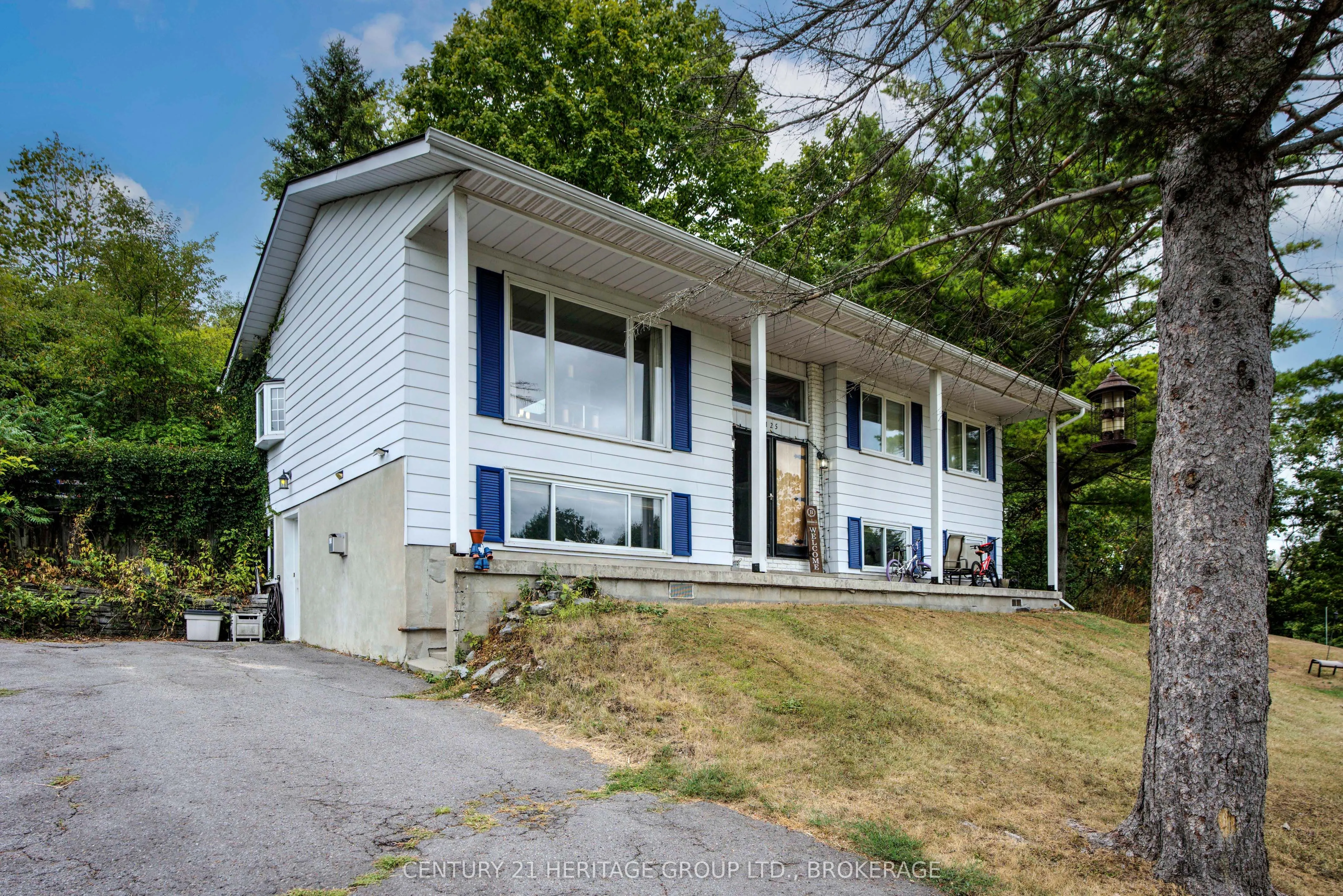 1125 Westbrook Road