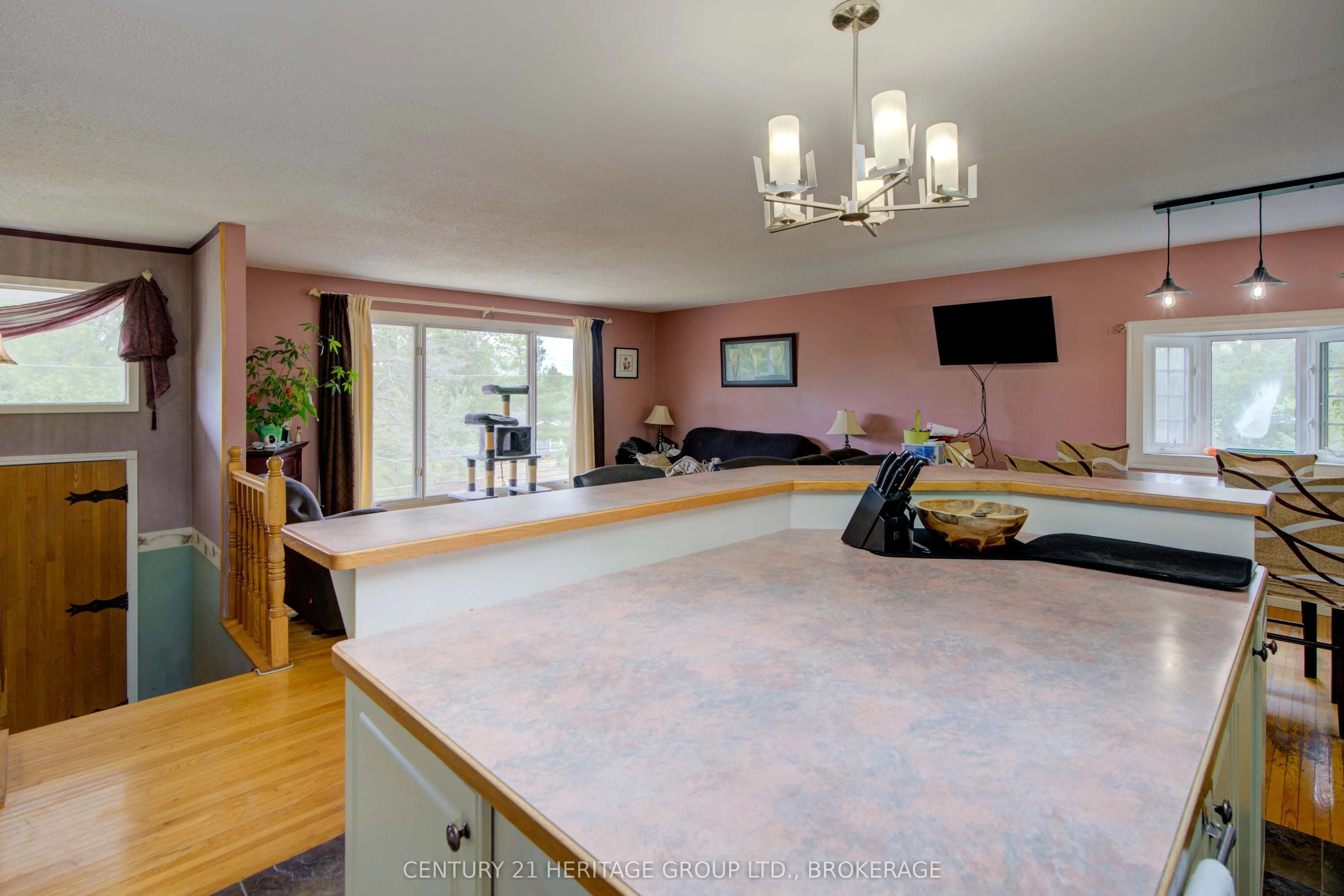 1125 Westbrook Road