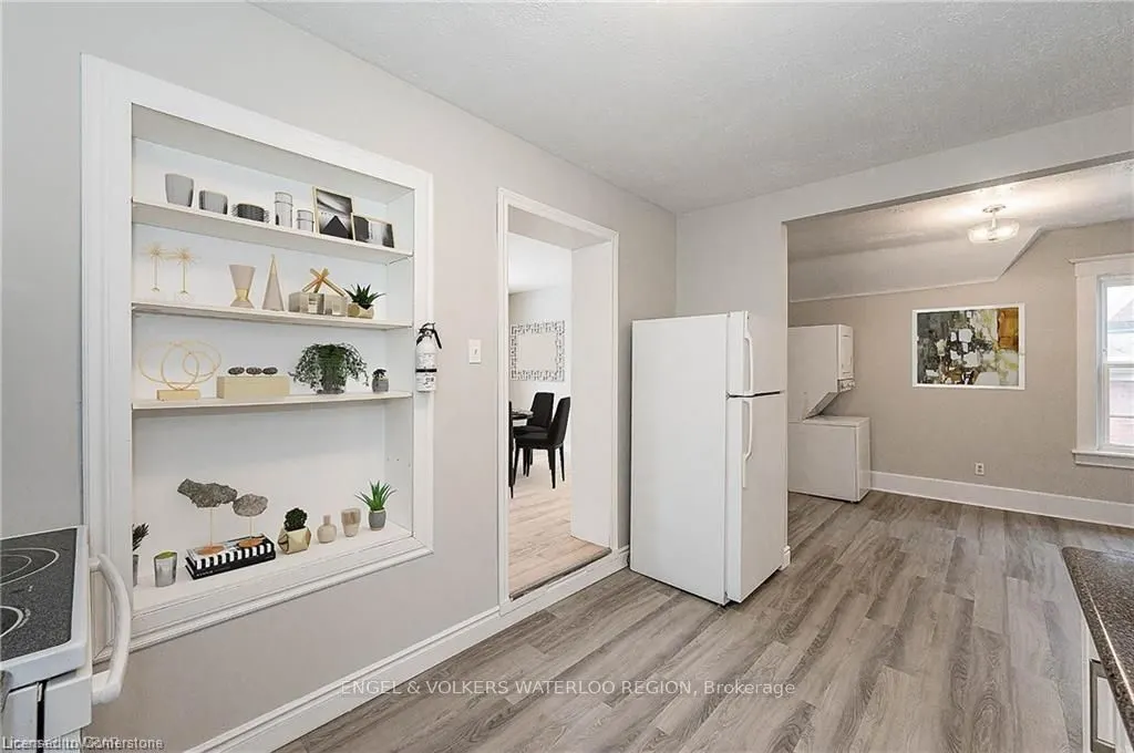 72 Krug Street, #Upper