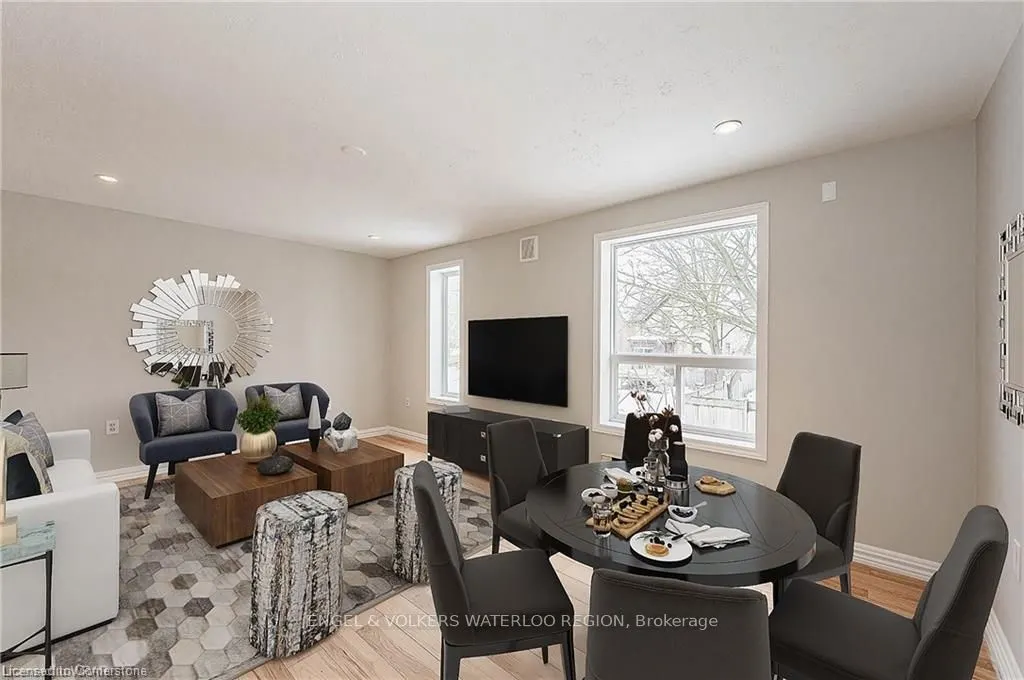 72 Krug Street, #Upper