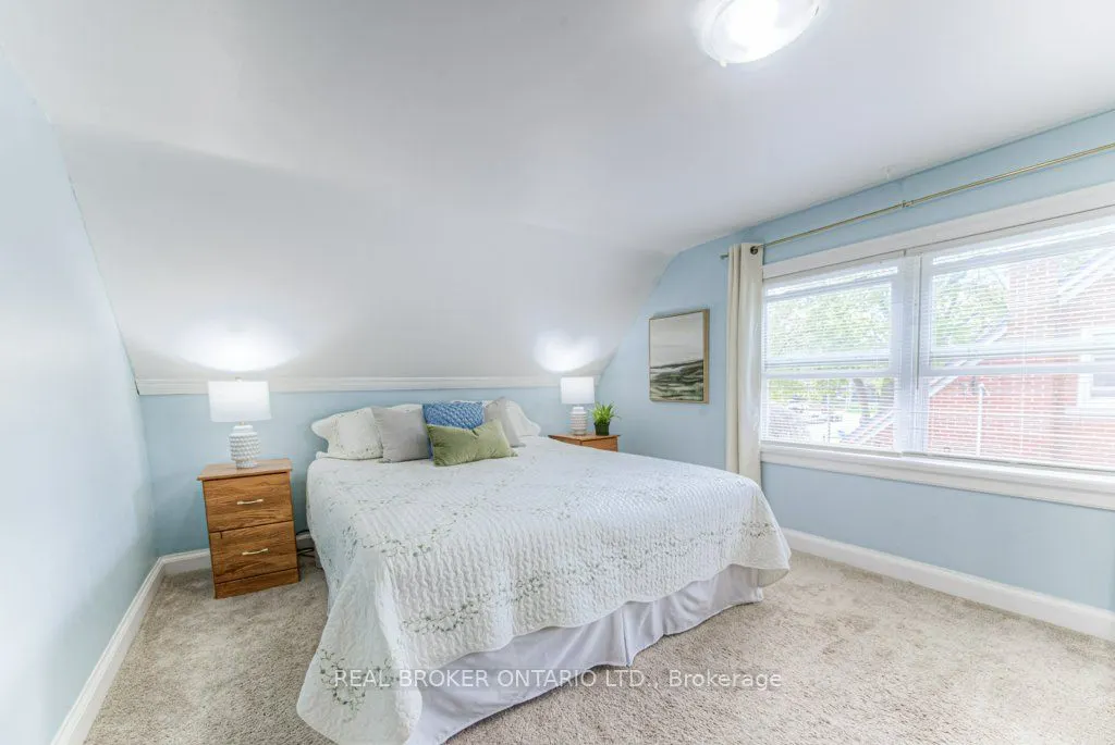 76 Brentwood Avenue