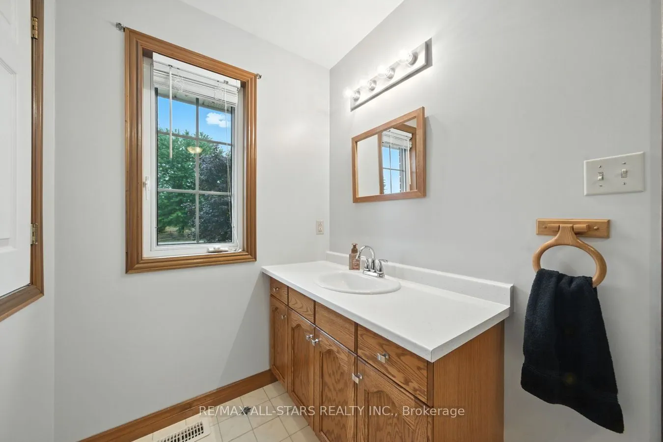 145 Fingerboard Road