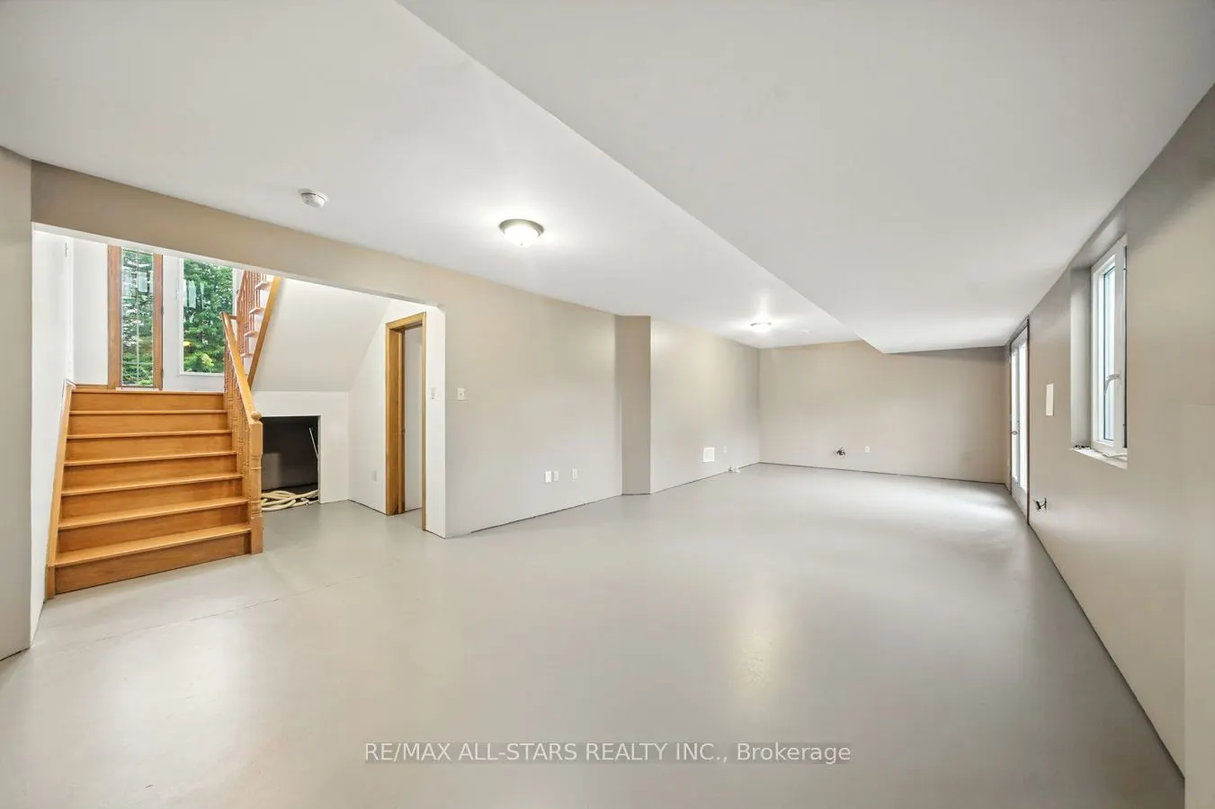 145 Fingerboard Road