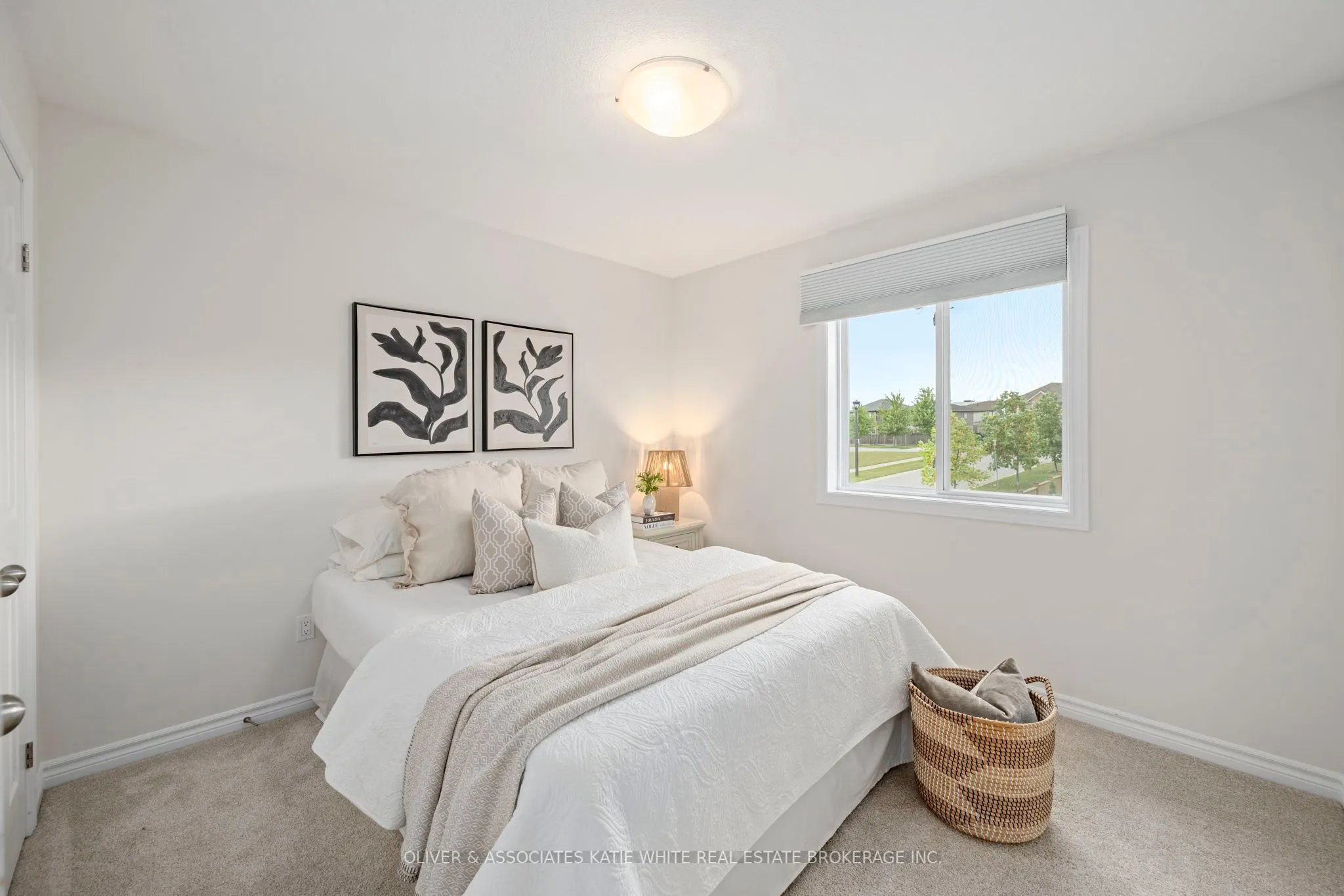 2696 Foxbend Link