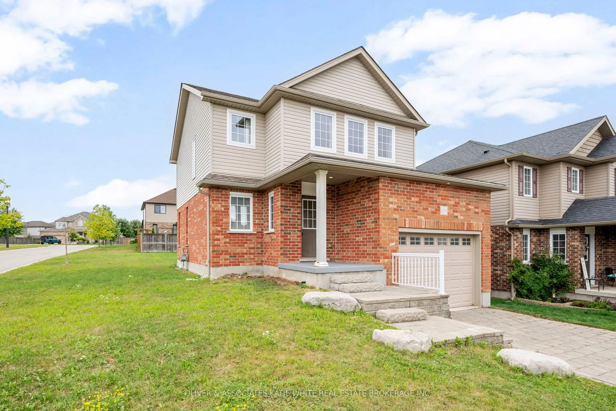 2696 Foxbend Link