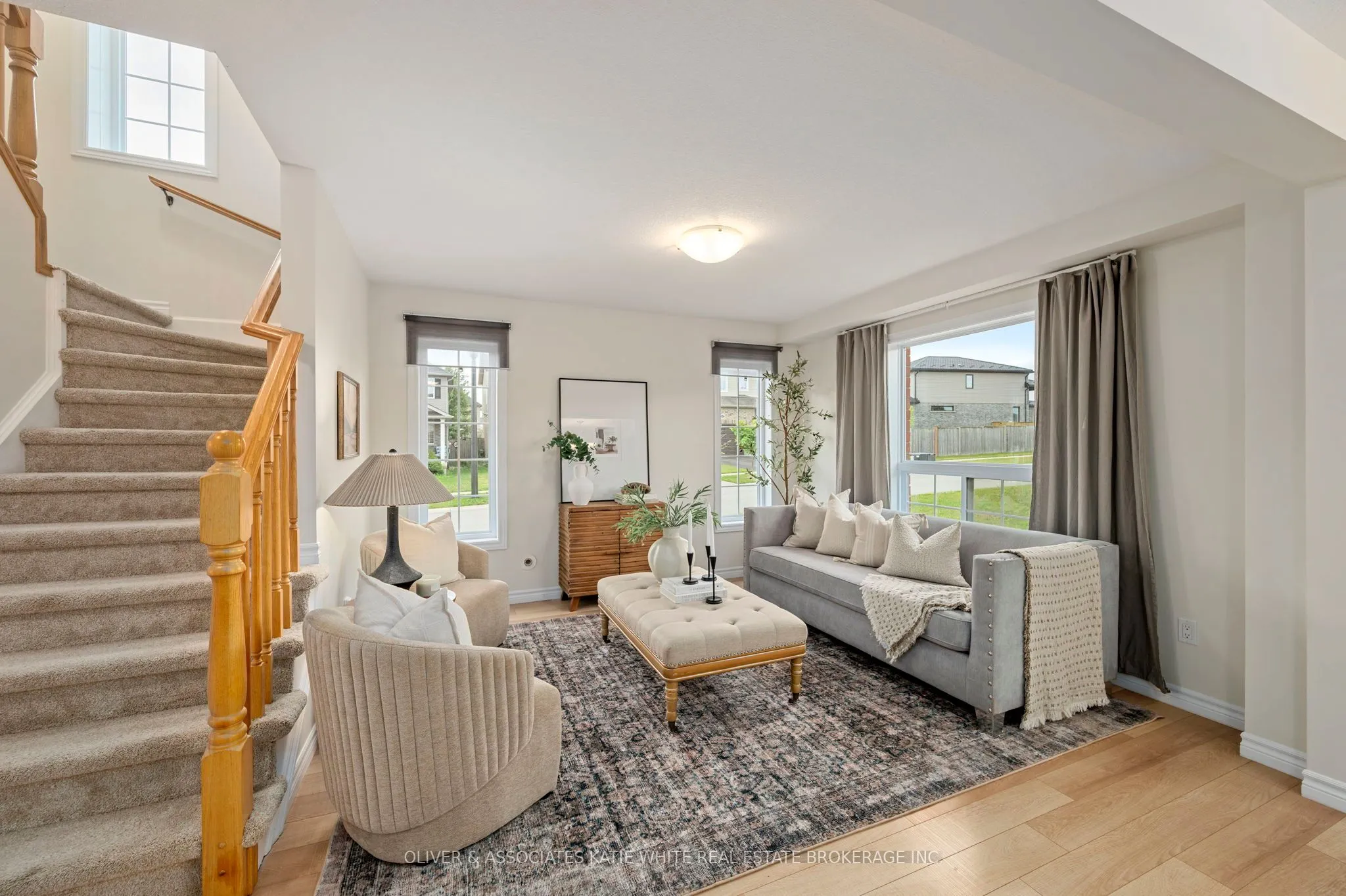 2696 Foxbend Link