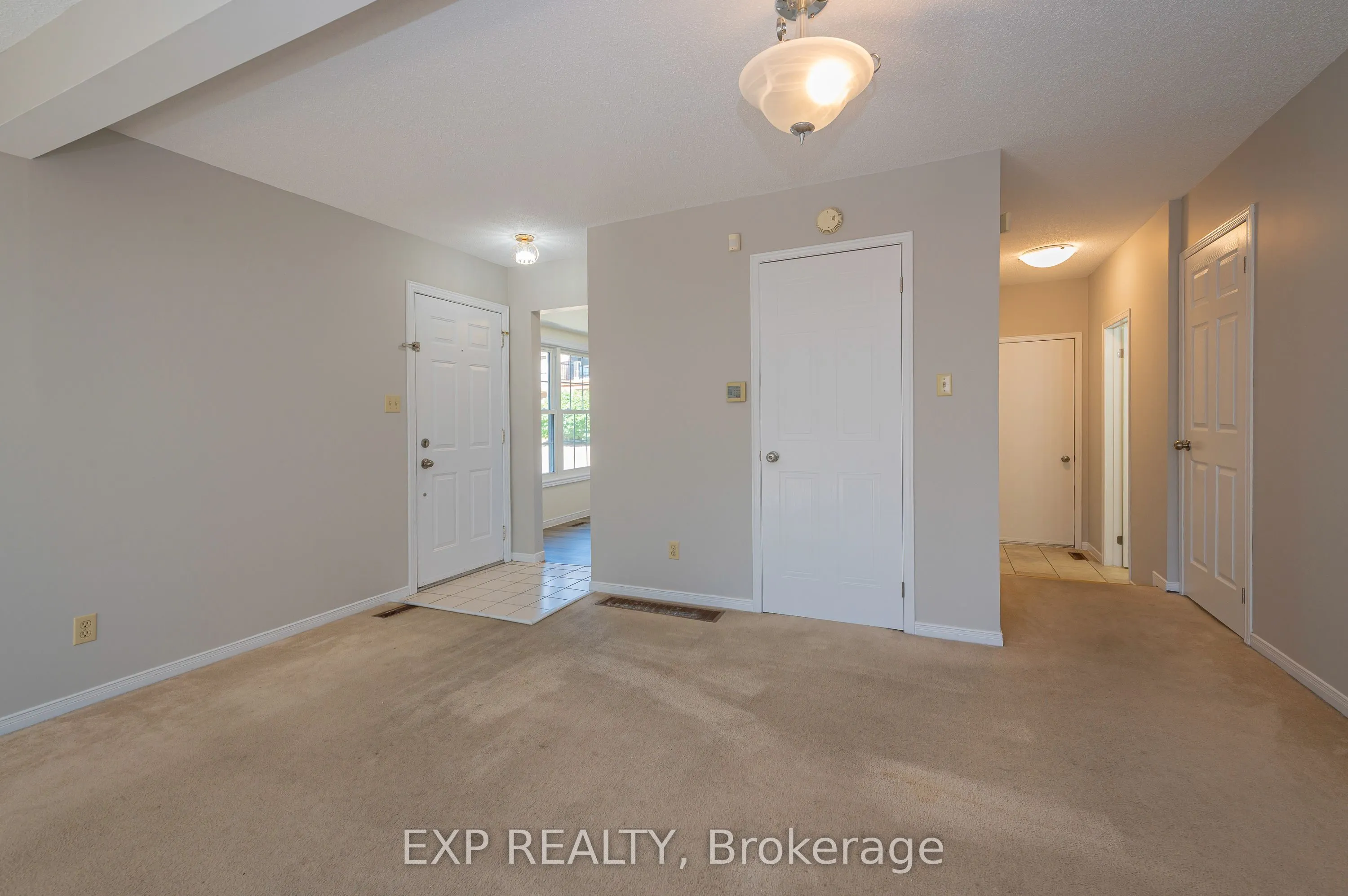 250 Keats Way, #8