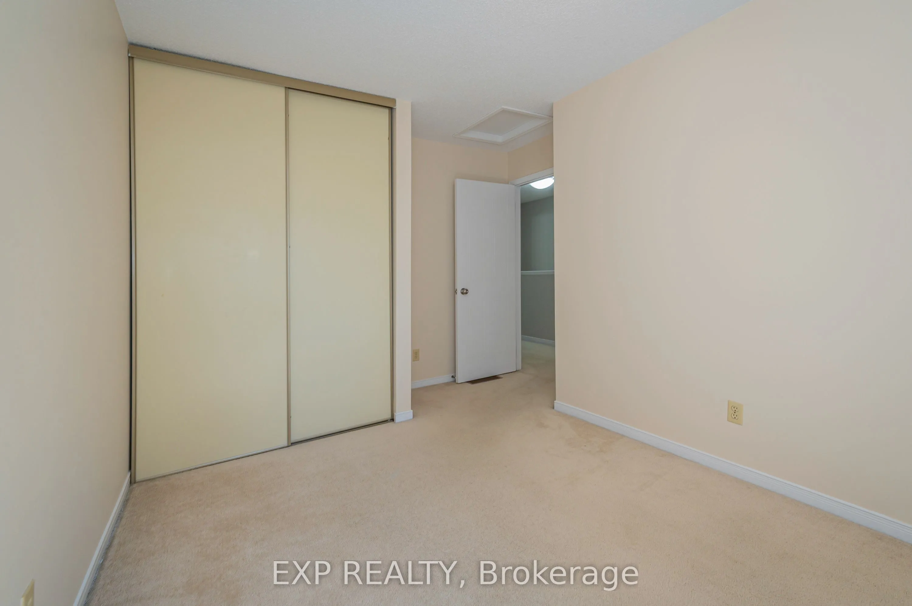 250 Keats Way, #8