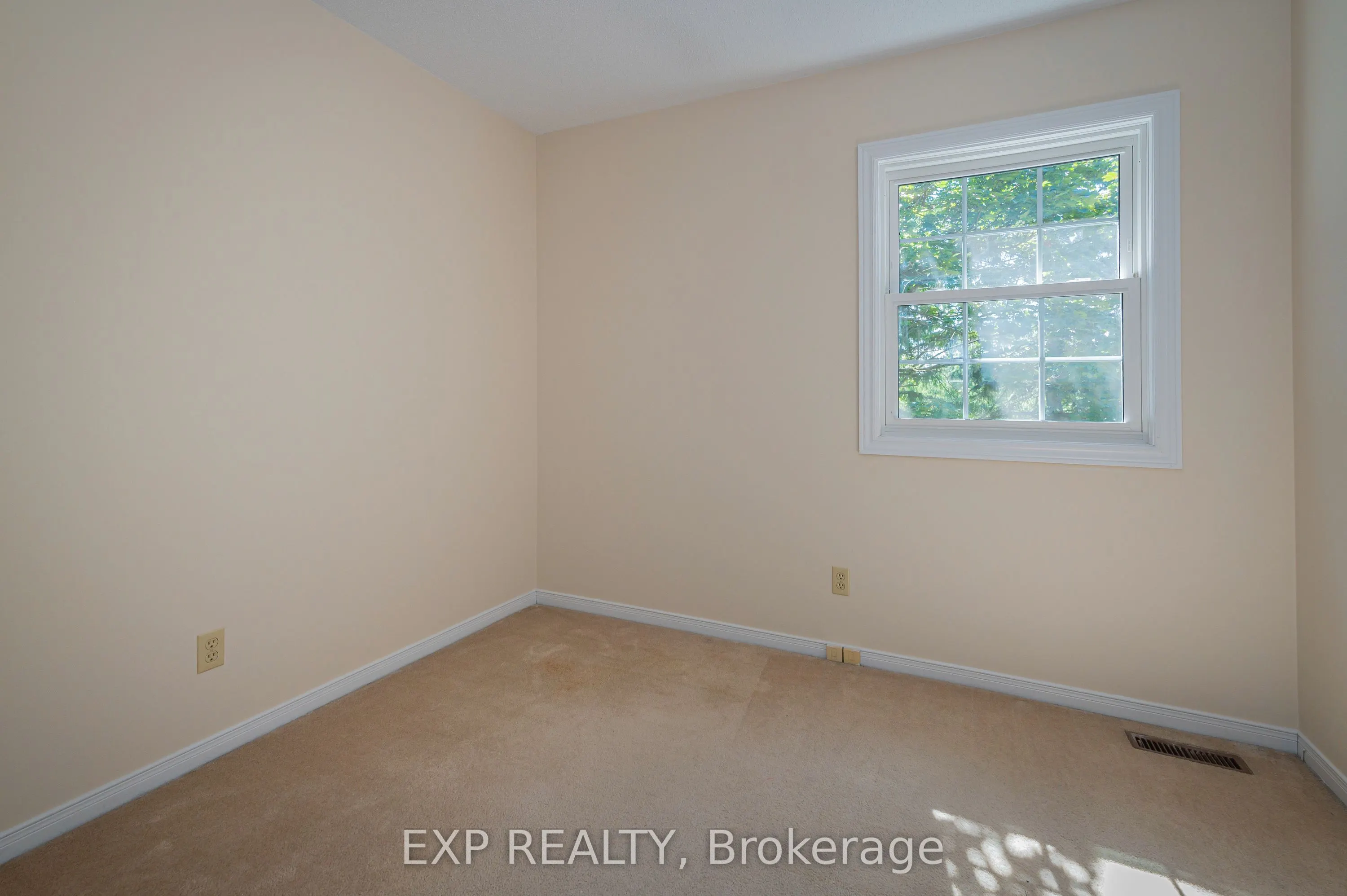 250 Keats Way, #8