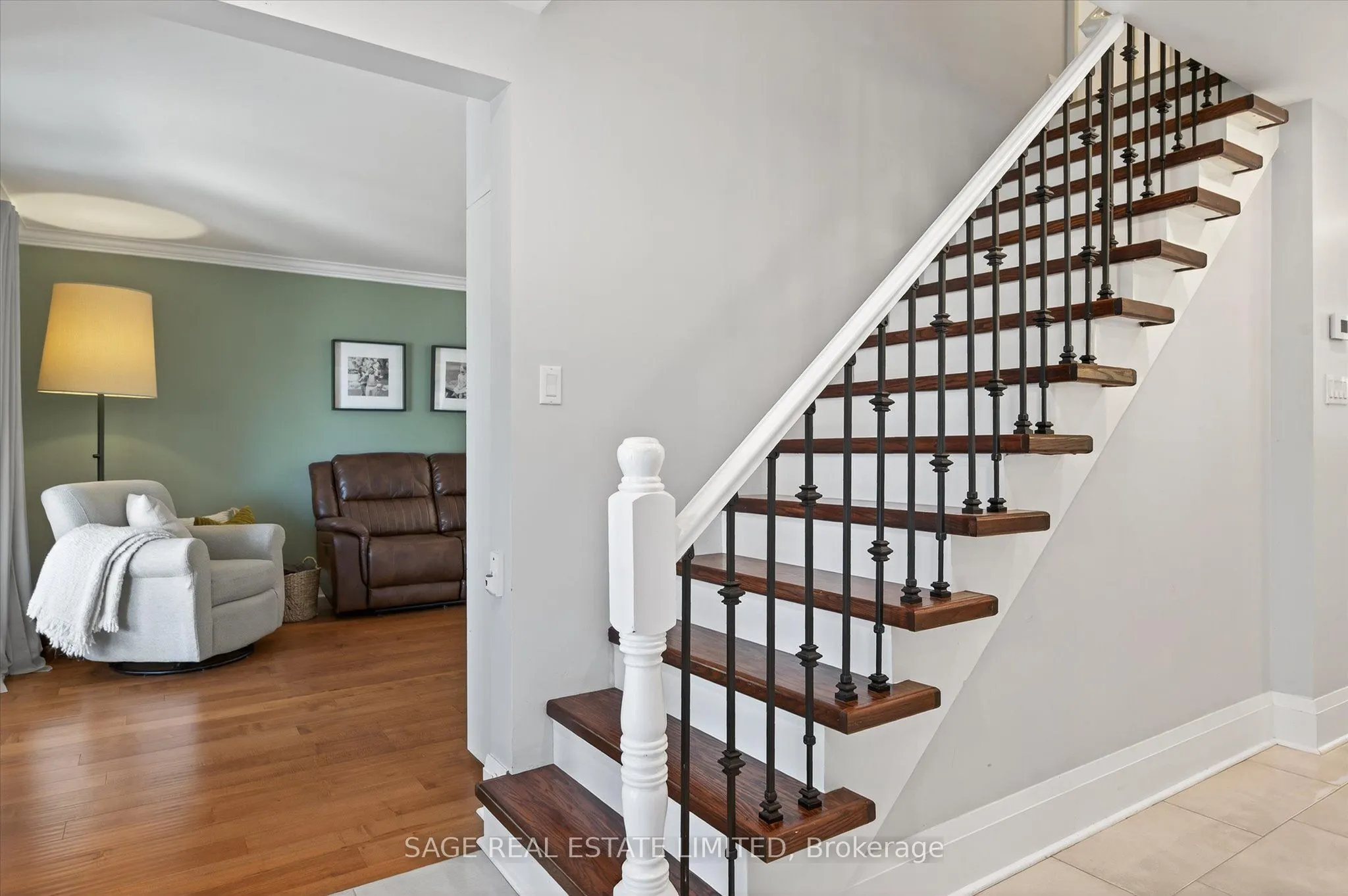 19 Cedartree Lane