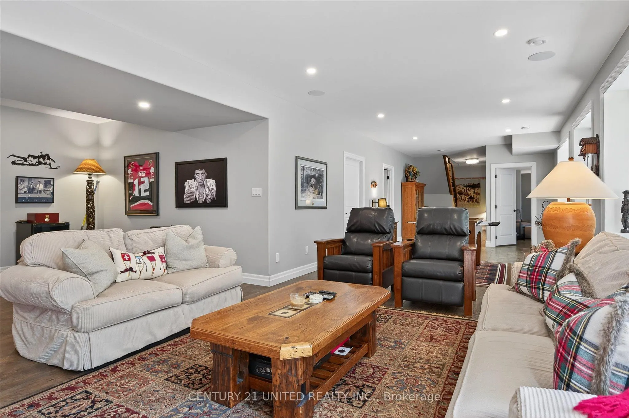 2 Mitchell Crescent