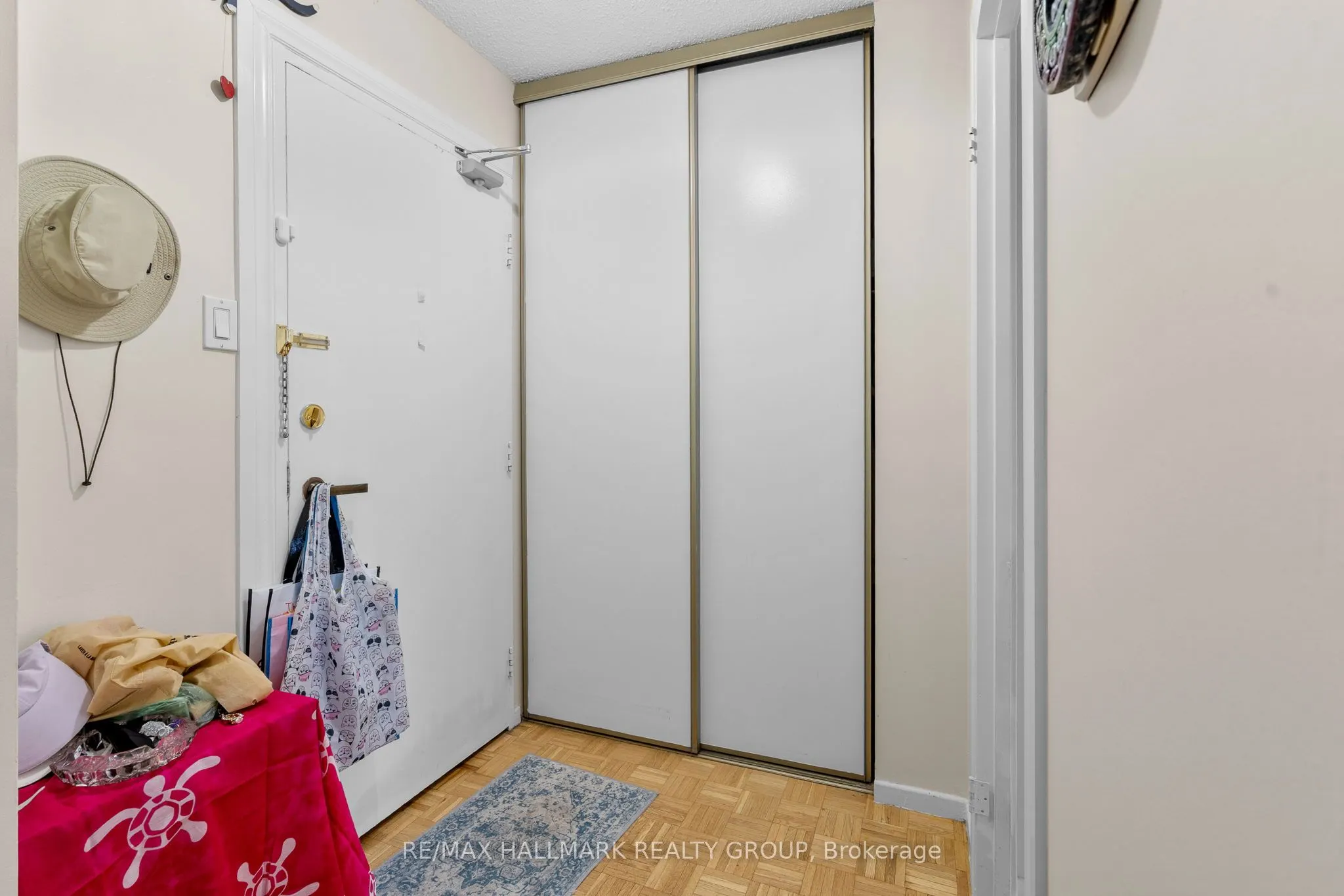 265 Poulin Avenue, #806
