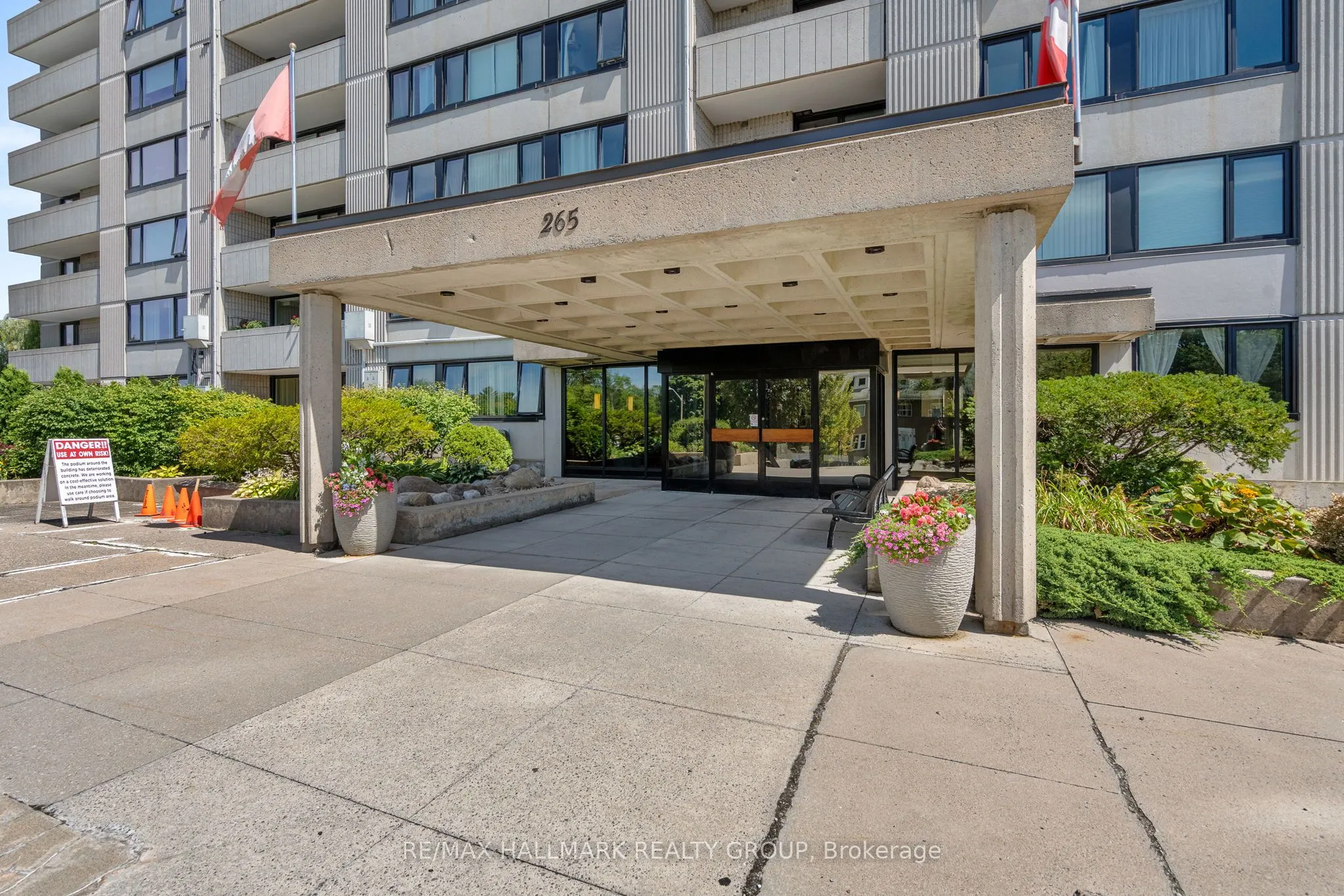 265 Poulin Avenue, #806