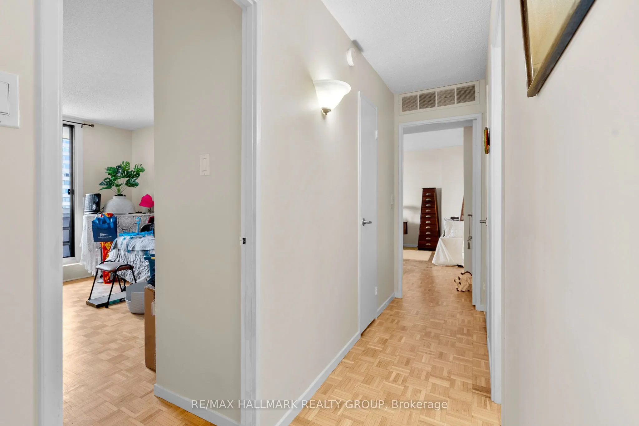 265 Poulin Avenue, #806