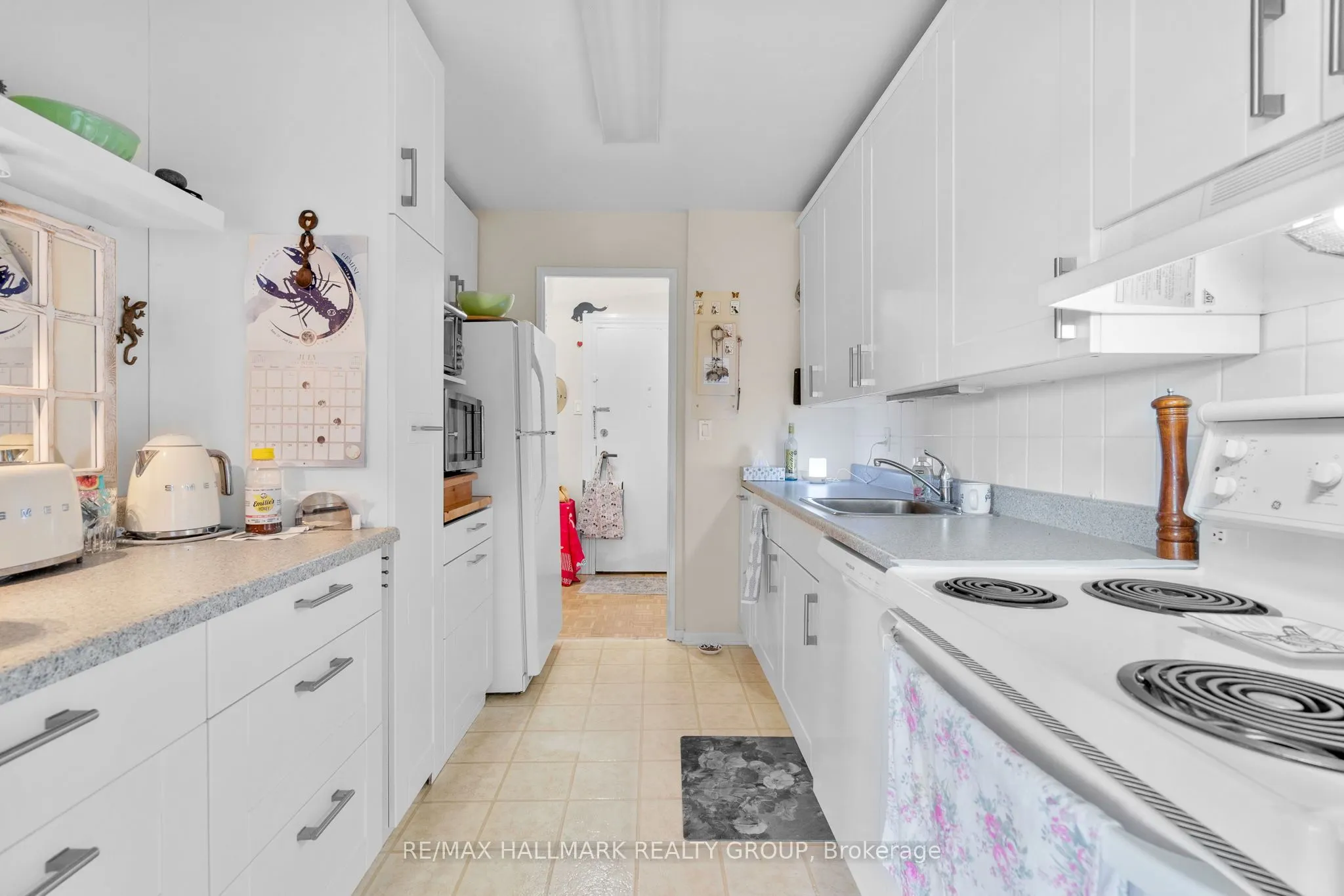 265 Poulin Avenue, #806