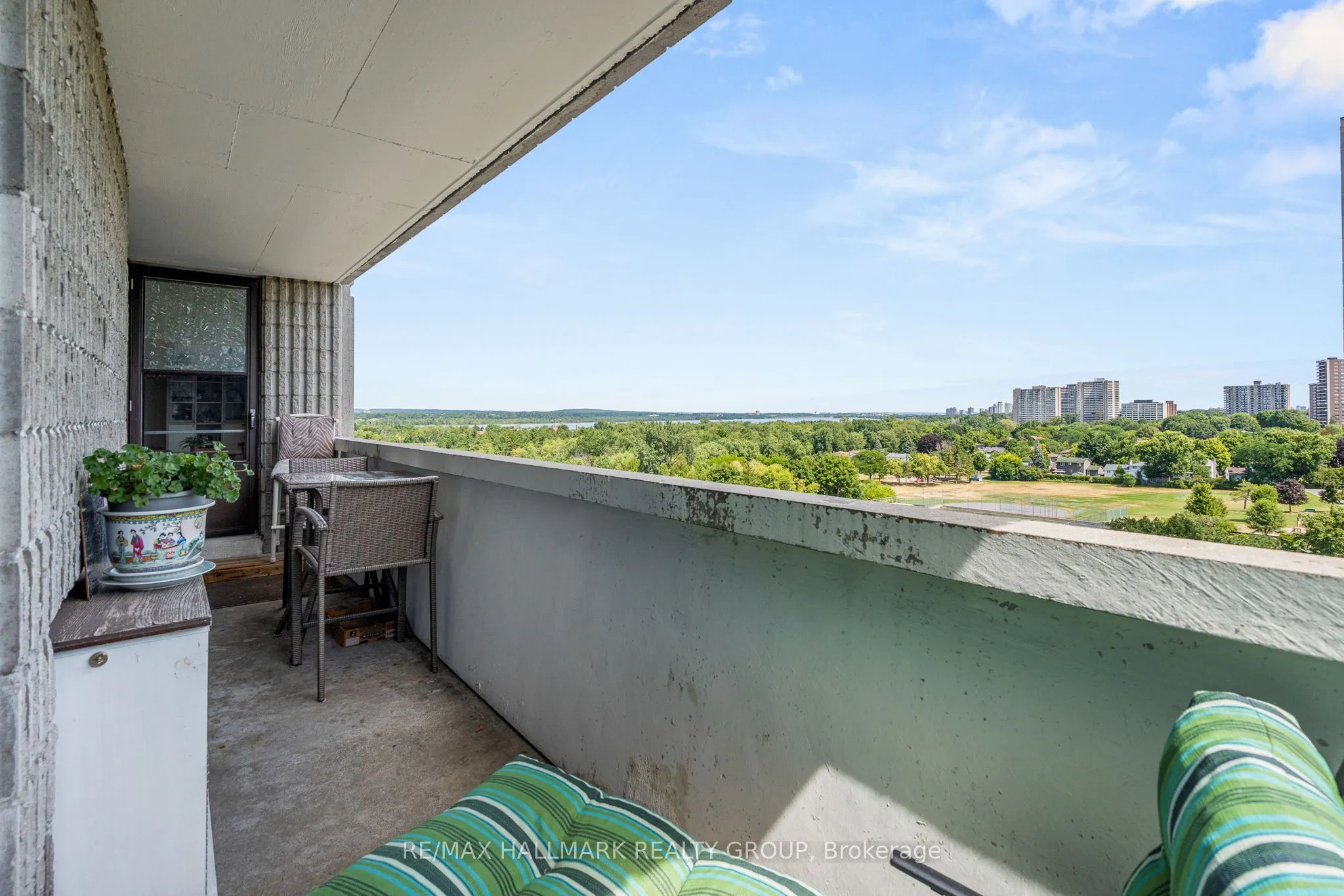 265 Poulin Avenue, #806